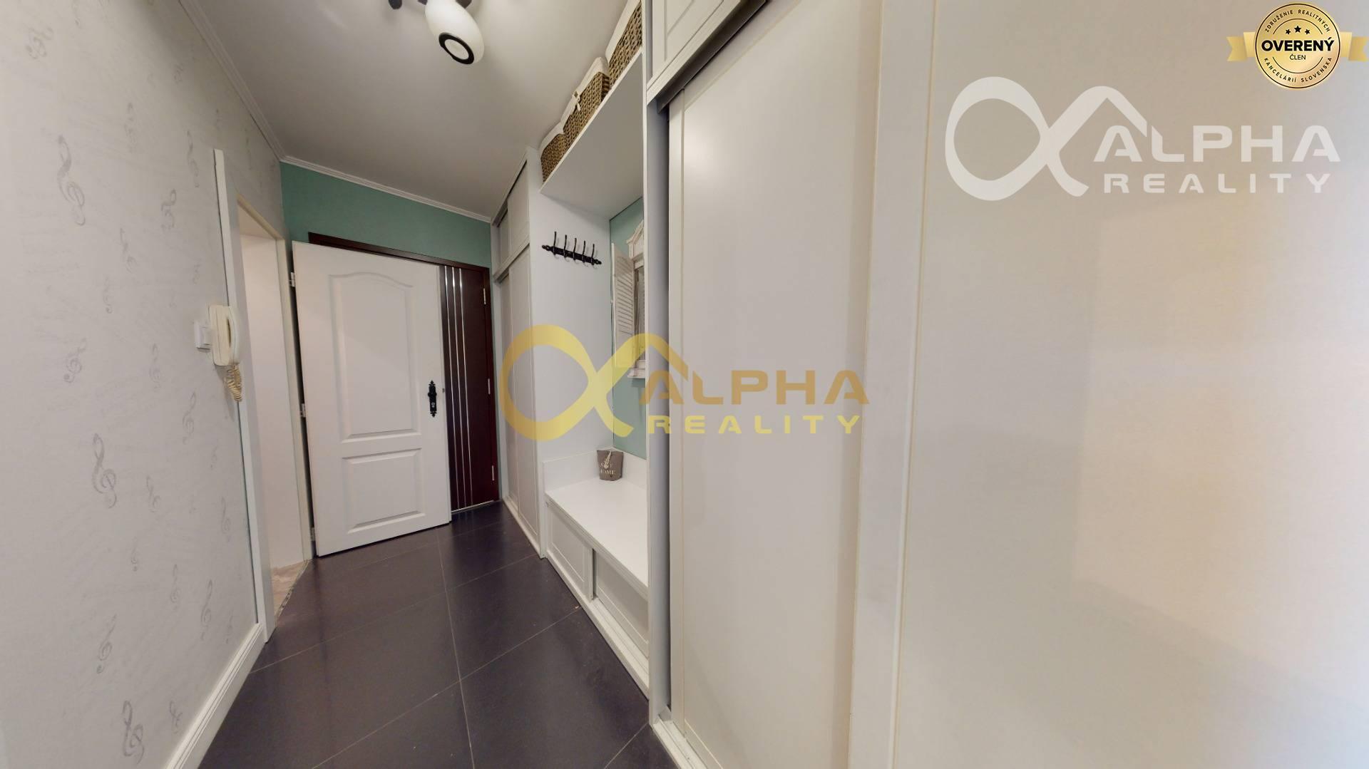 Exkluzívne 2 izbový byt s loggiou, sídl. Tarča, Spišská Nová Ves