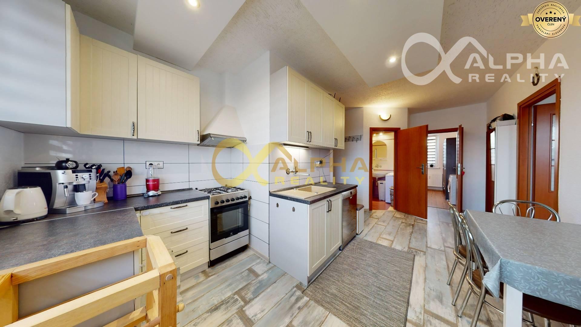 Exkluzívne 3 izbový byt, sídlisko Mier, Spišská Nová Ves