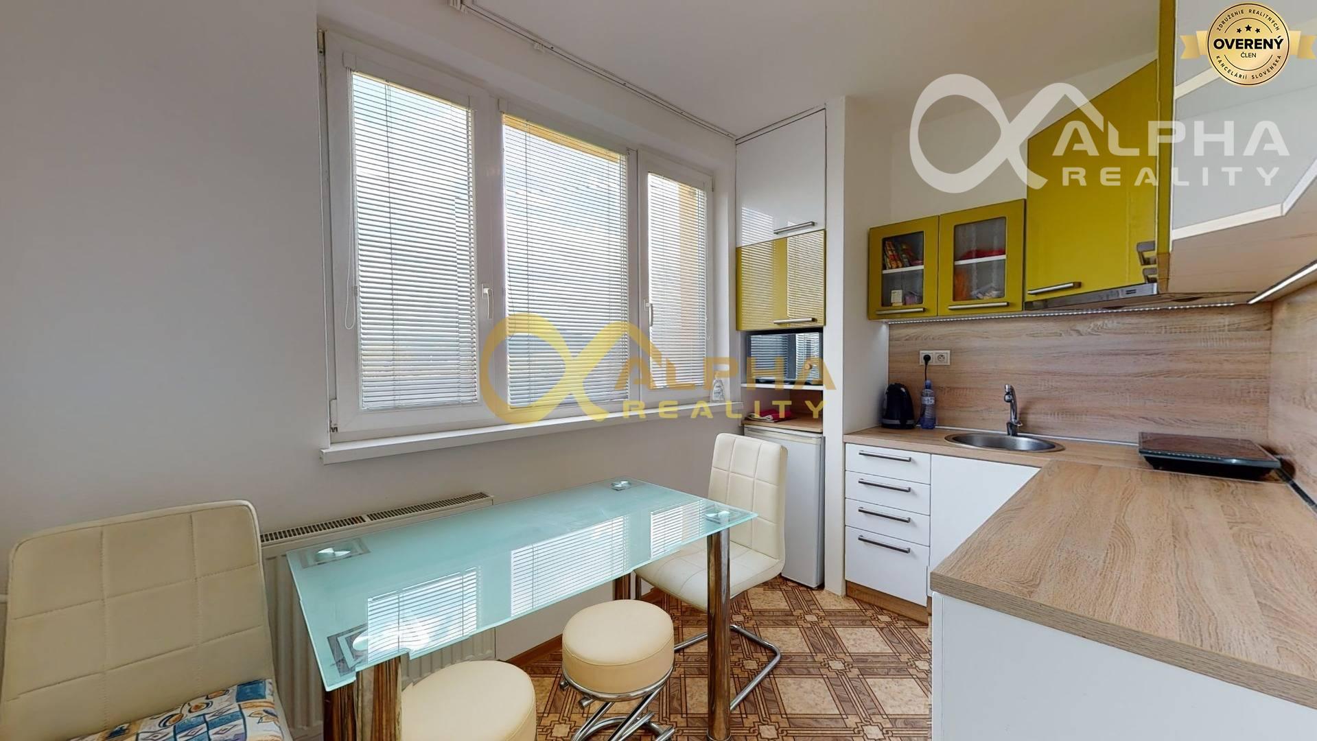 2 izbový byt s loggiou, sídlisko Tarča, Spišská Nová Ves