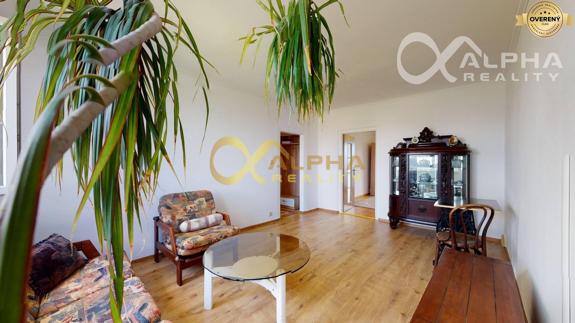 2 izbový byt s loggiou, sídlisko Tarča, Spišská Nová Ves