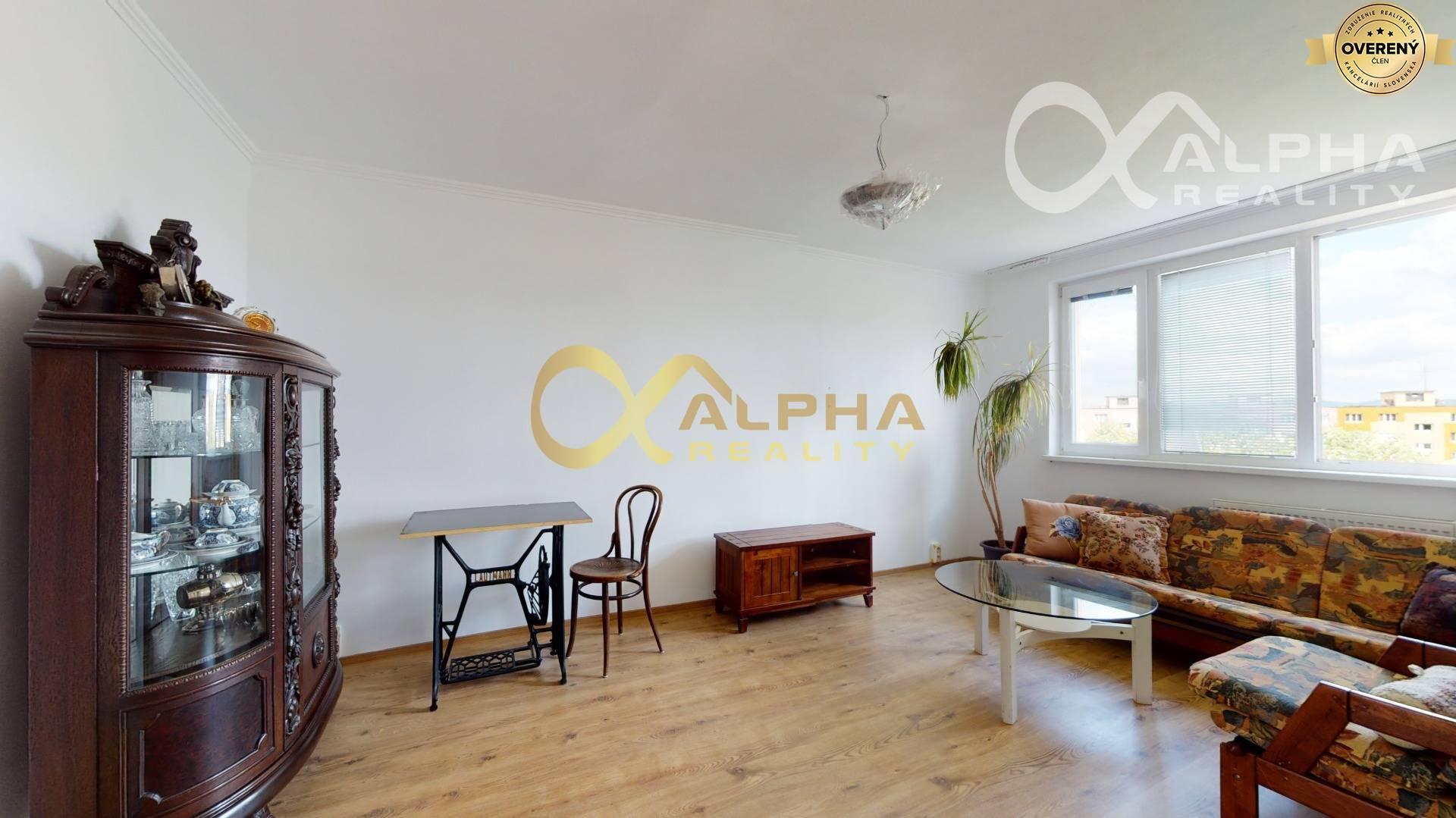 2 izbový byt s loggiou, sídlisko Tarča, Spišská Nová Ves