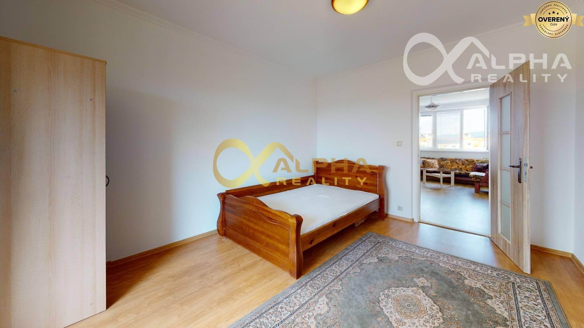 2 izbový byt s loggiou, sídlisko Tarča, Spišská Nová Ves