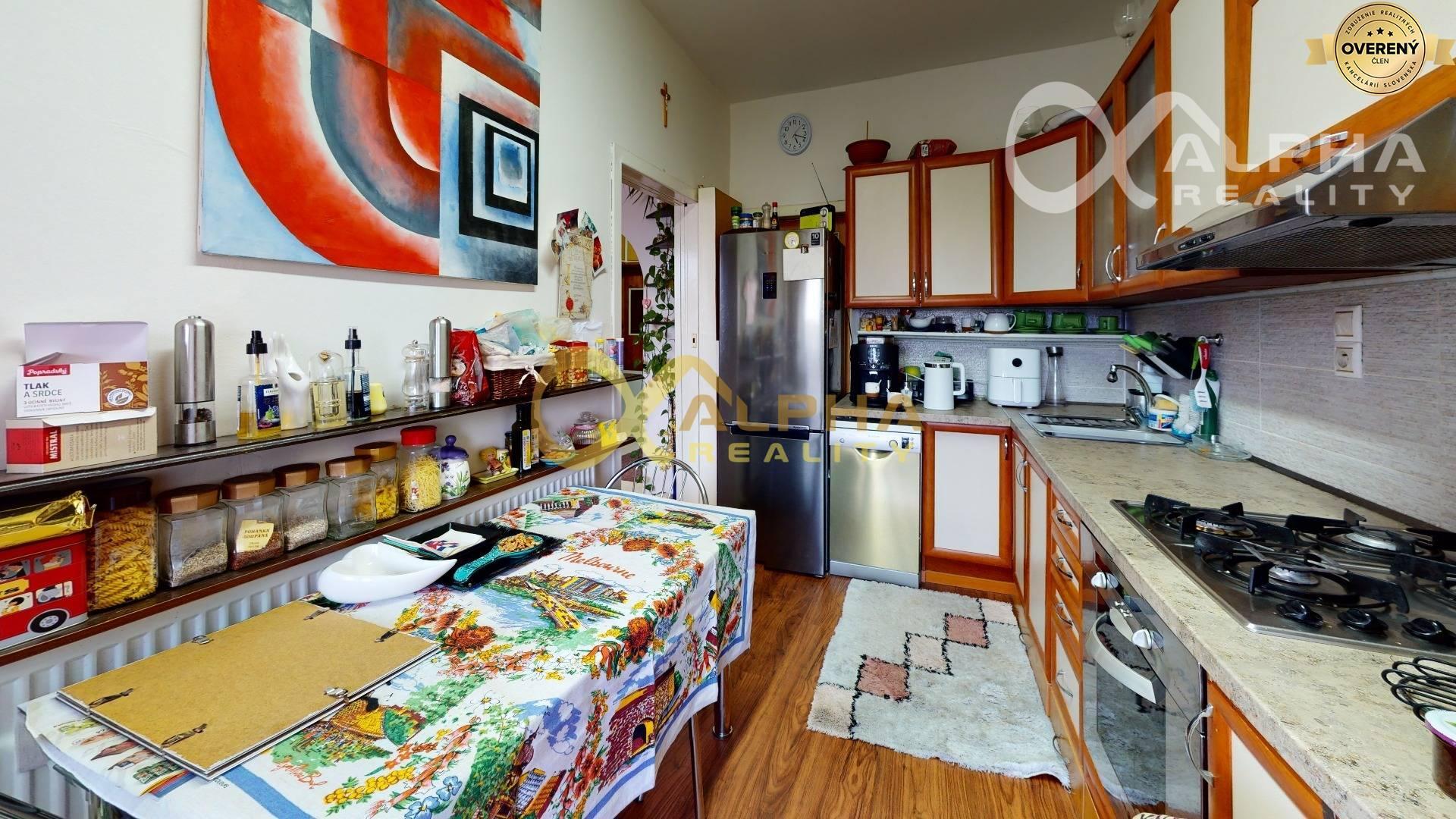 3 izbový byt s loggiou, sídlisko Východ, Spišská Nová Ves