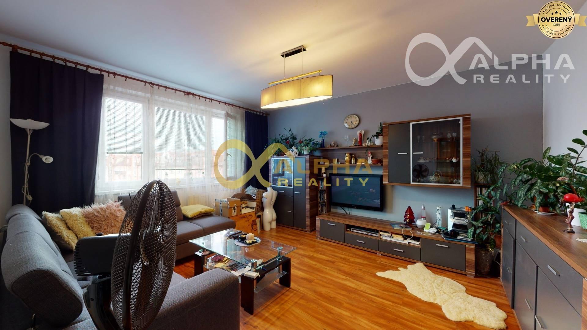 3 izbový byt s loggiou, sídlisko Východ, Spišská Nová Ves