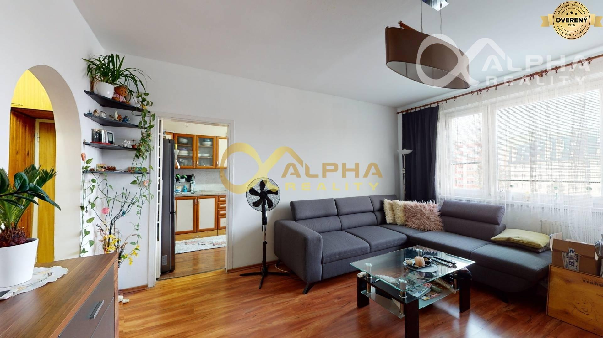 3 izbový byt s loggiou, sídlisko Východ, Spišská Nová Ves