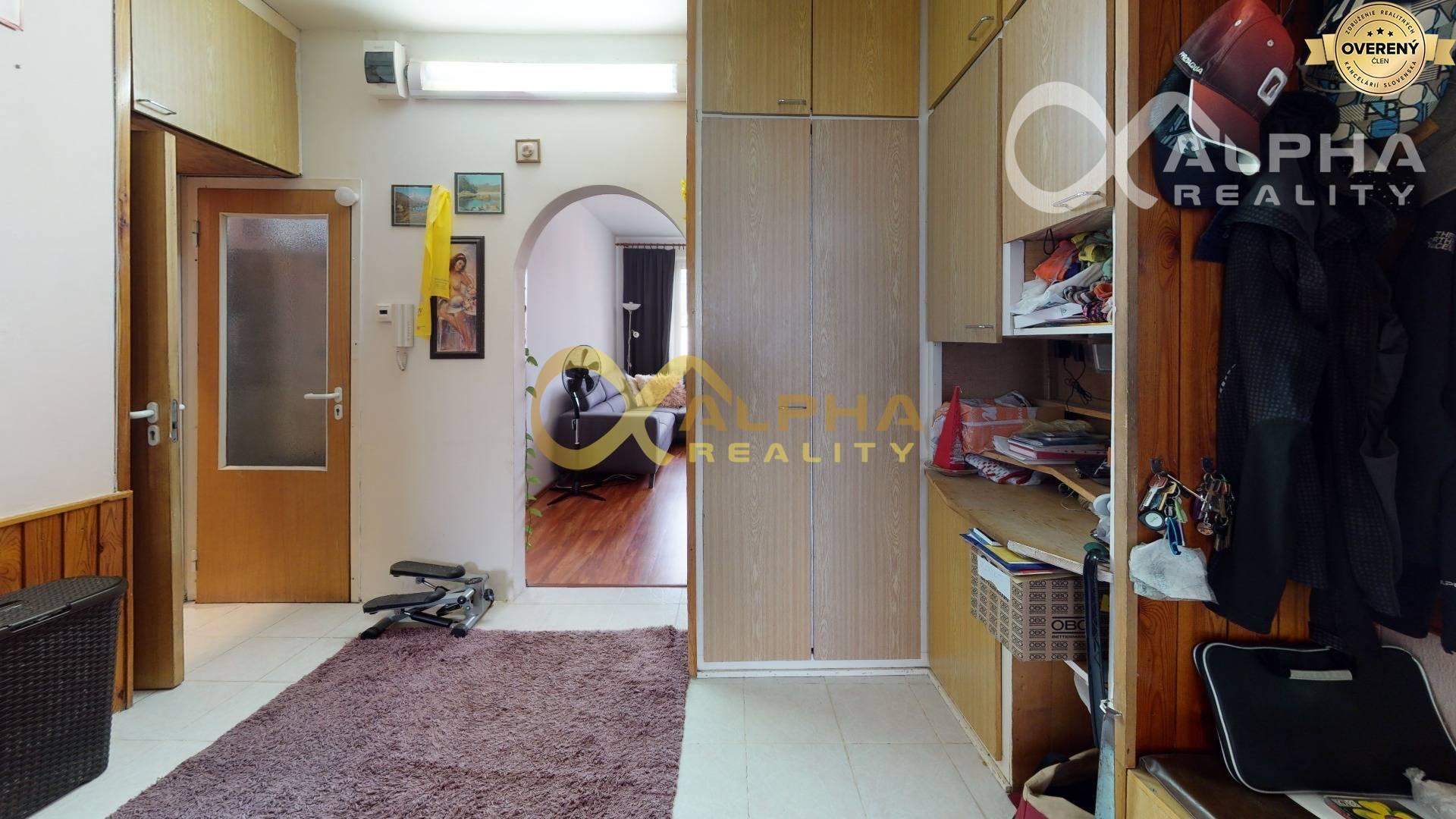 3 izbový byt s loggiou, sídlisko Východ, Spišská Nová Ves