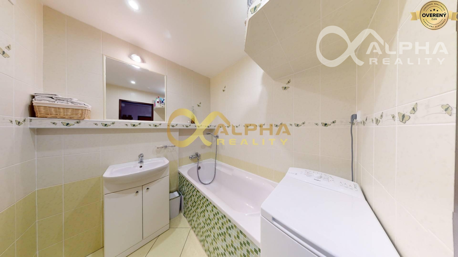 Nová cena 3 izbový byt s loggiou, sídl. Západ, Spišská Nová Ves