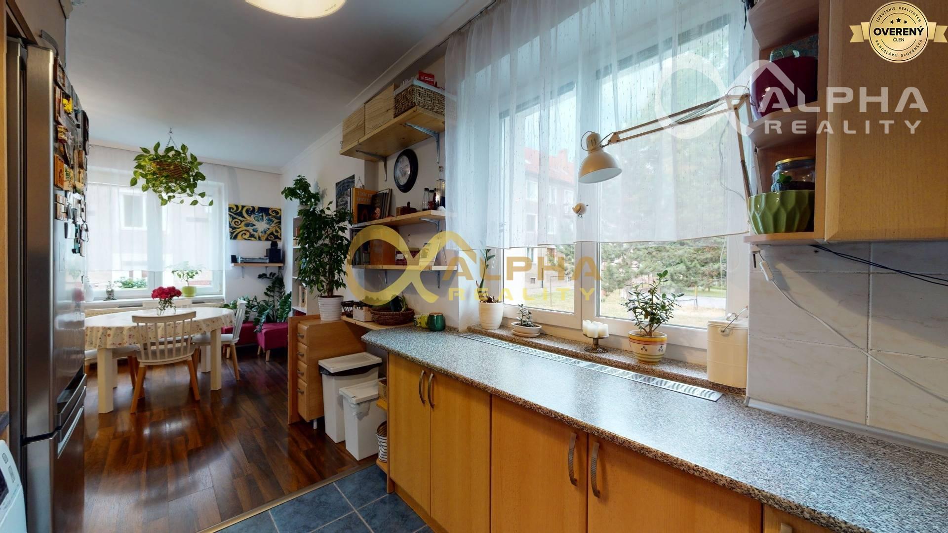 EXKLUZÍVNE 3 izbový byt, centrum, Spišská Nová Ves