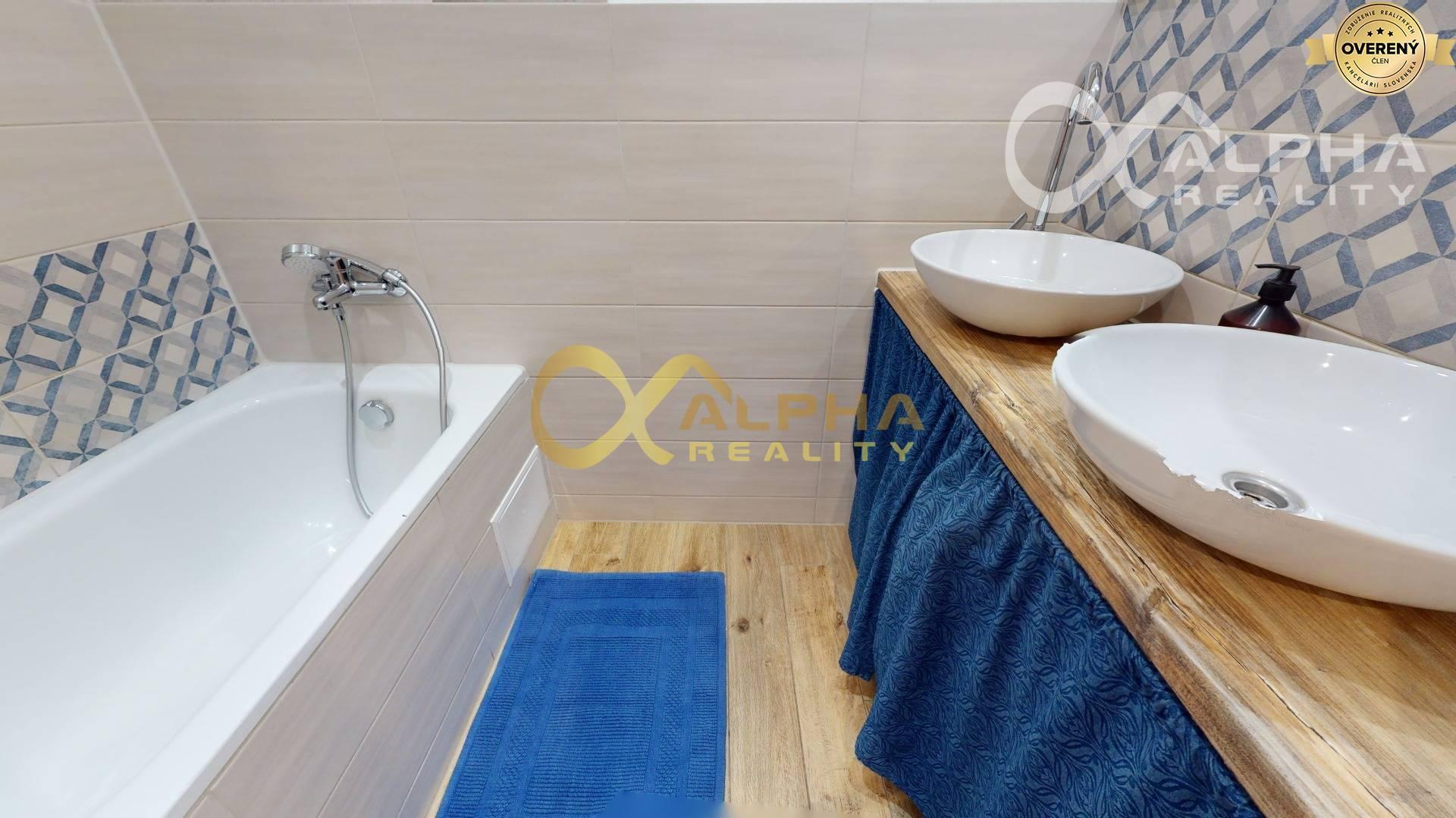 EXKLUZÍVNE 3 izbový byt, centrum, Spišská Nová Ves