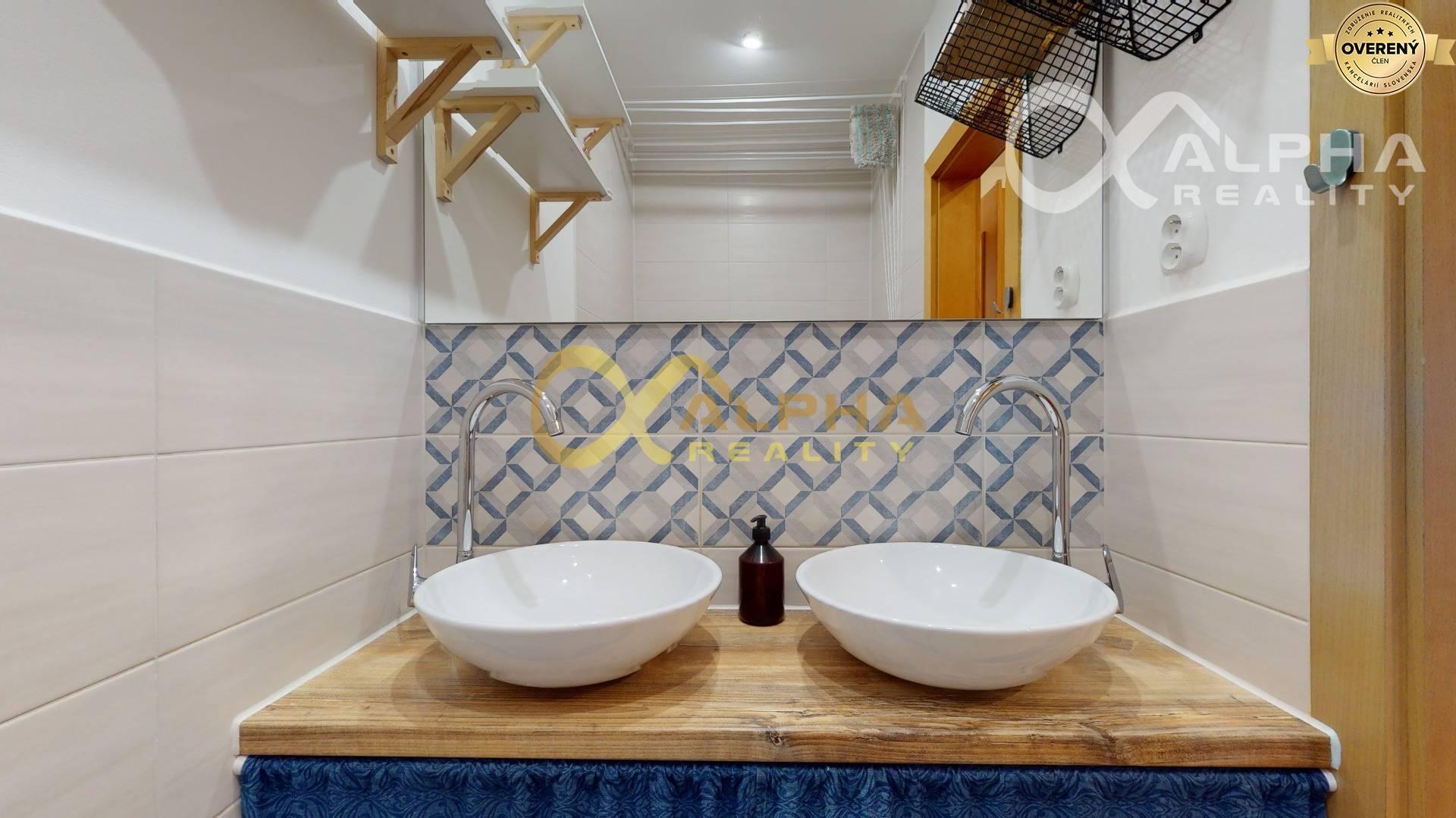 EXKLUZÍVNE 3 izbový byt, centrum, Spišská Nová Ves