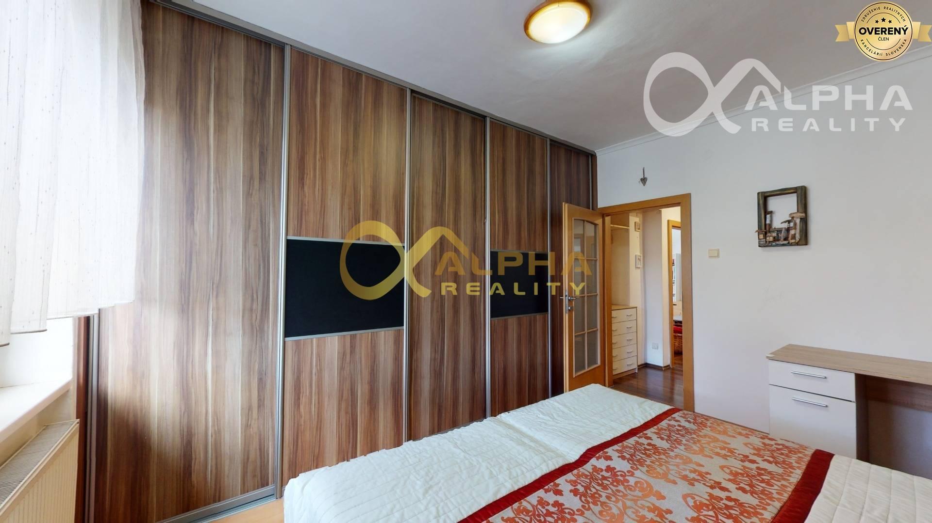 EXKLUZÍVNE 3 izbový byt, centrum, Spišská Nová Ves