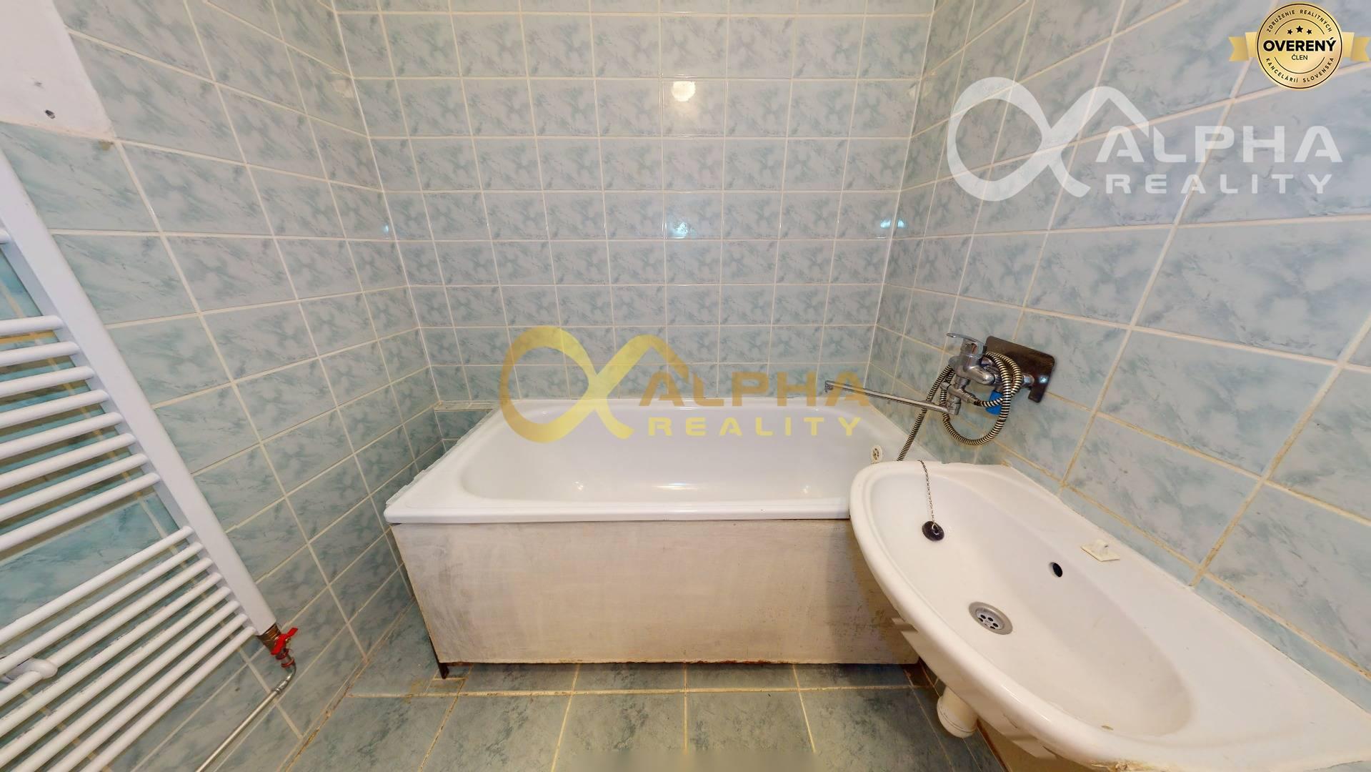 EXKLUZÍVNE 2 izbový tehlový byt, centrum, Spišská Nová Ves