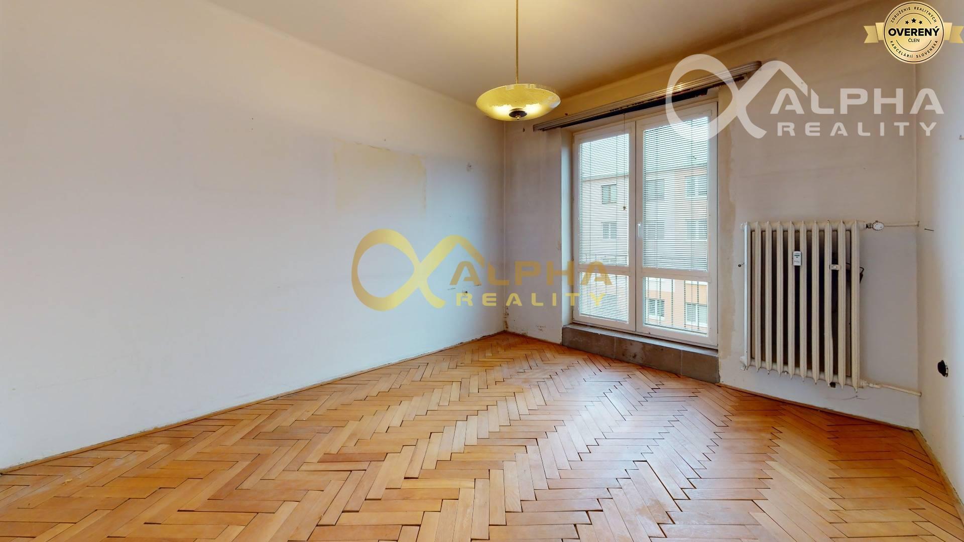 EXKLUZÍVNE 2 izbový tehlový byt, centrum, Spišská Nová Ves