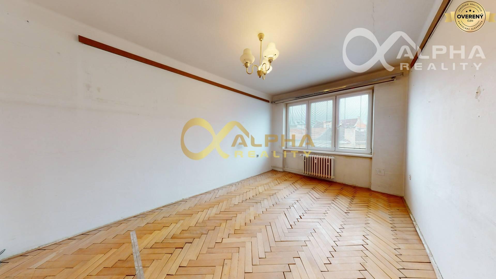 EXKLUZÍVNE 2 izbový tehlový byt, centrum, Spišská Nová Ves