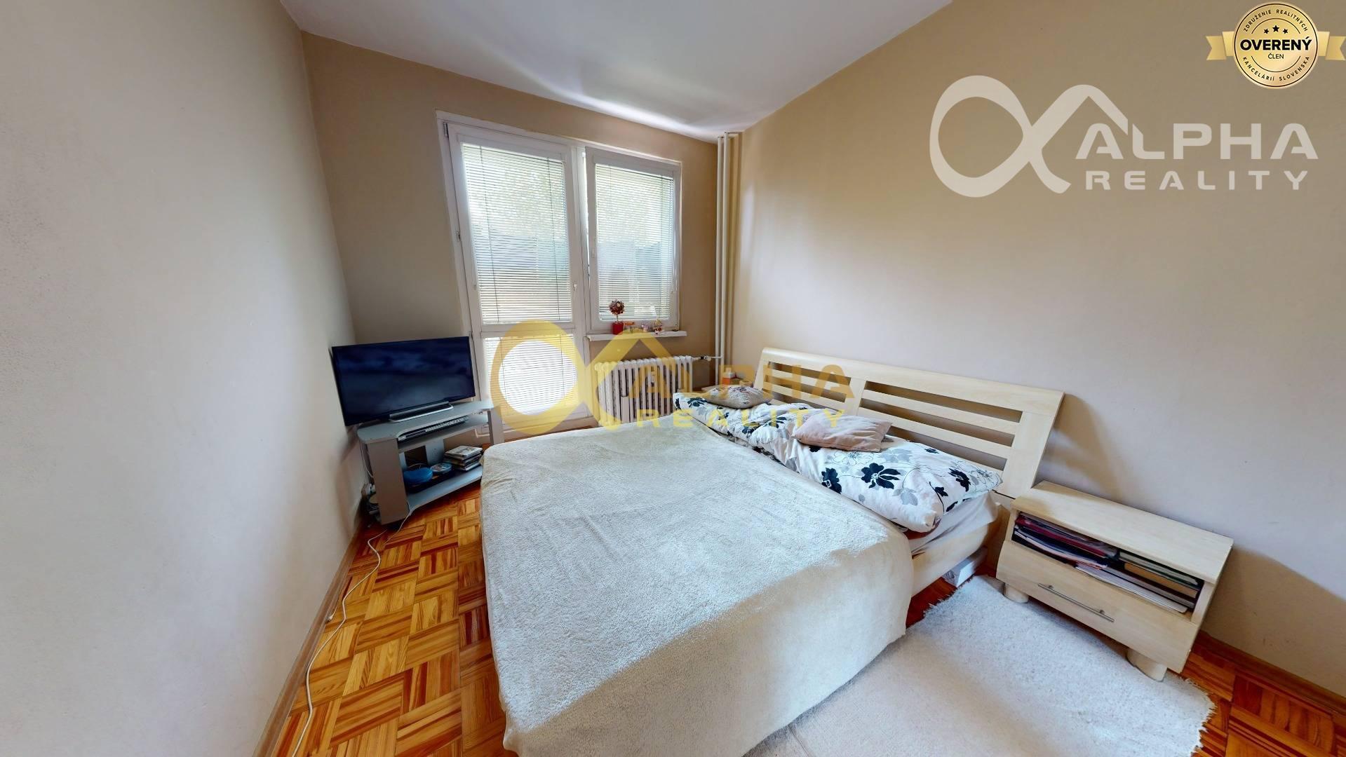 EXKLUZÍVNE 2 izbový byt s loggiou, sídl. Mier, Spišská Nová Ves