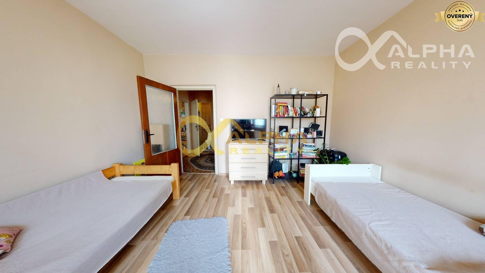 EXKLUZÍVNE 2 izbový byt s loggiou, sídl. Mier, Spišská Nová Ves