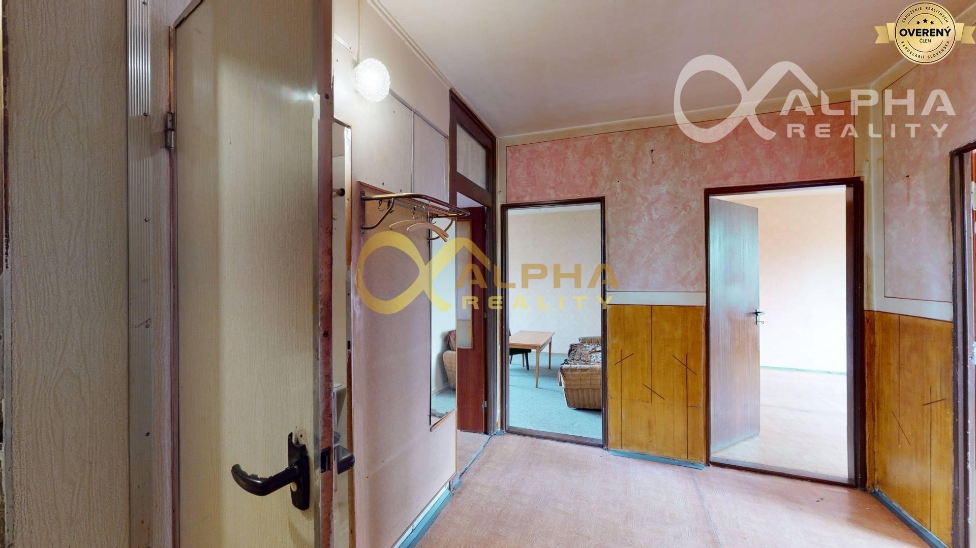 EXKLUZÍVNE 3 izbový byt, sídlisko Mier, Spišská Nová Ves