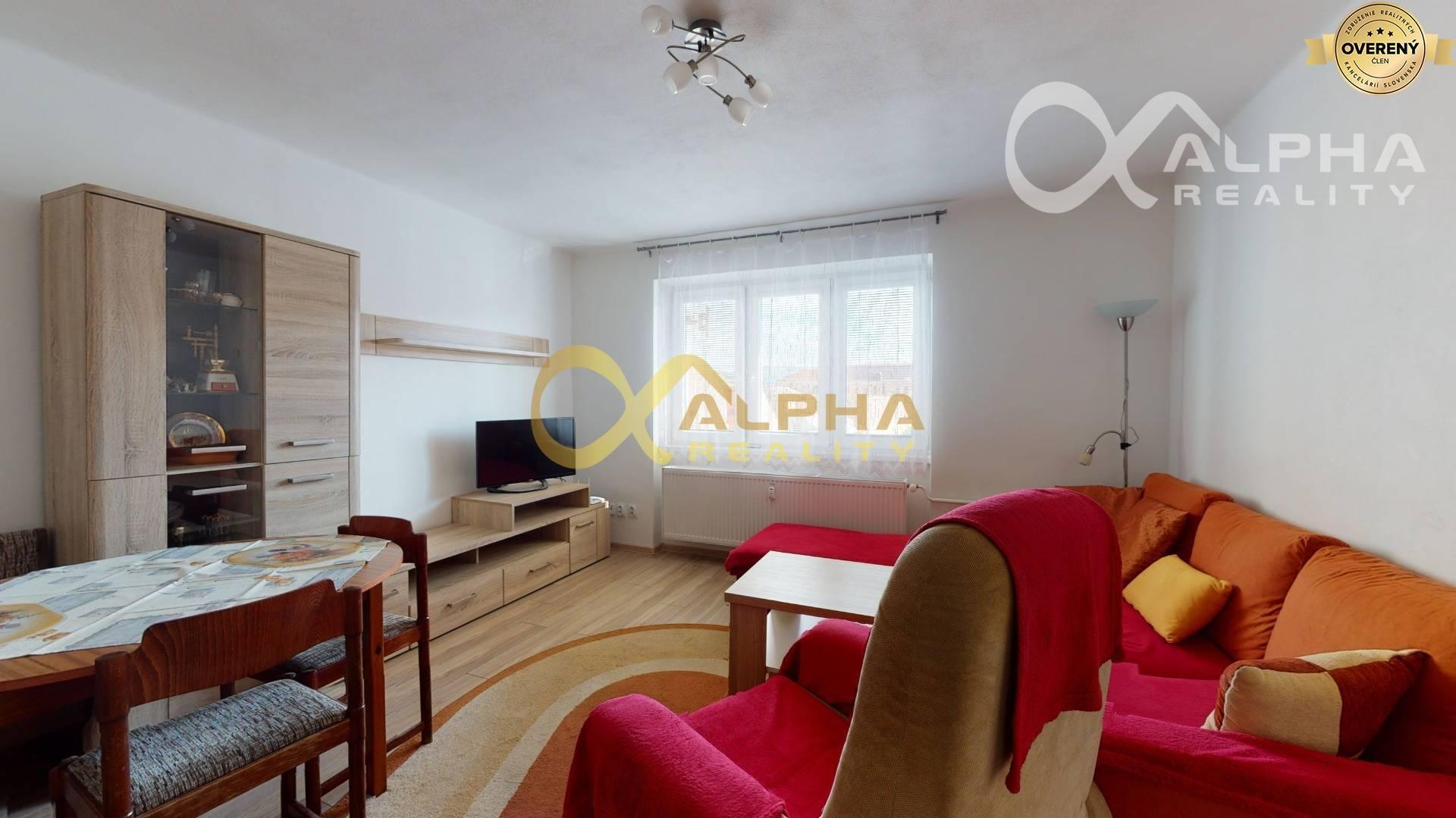 EXKLUZÍVNE 2i byt upravený na 3i, s garážou, centrum, Spišská Nová Ves