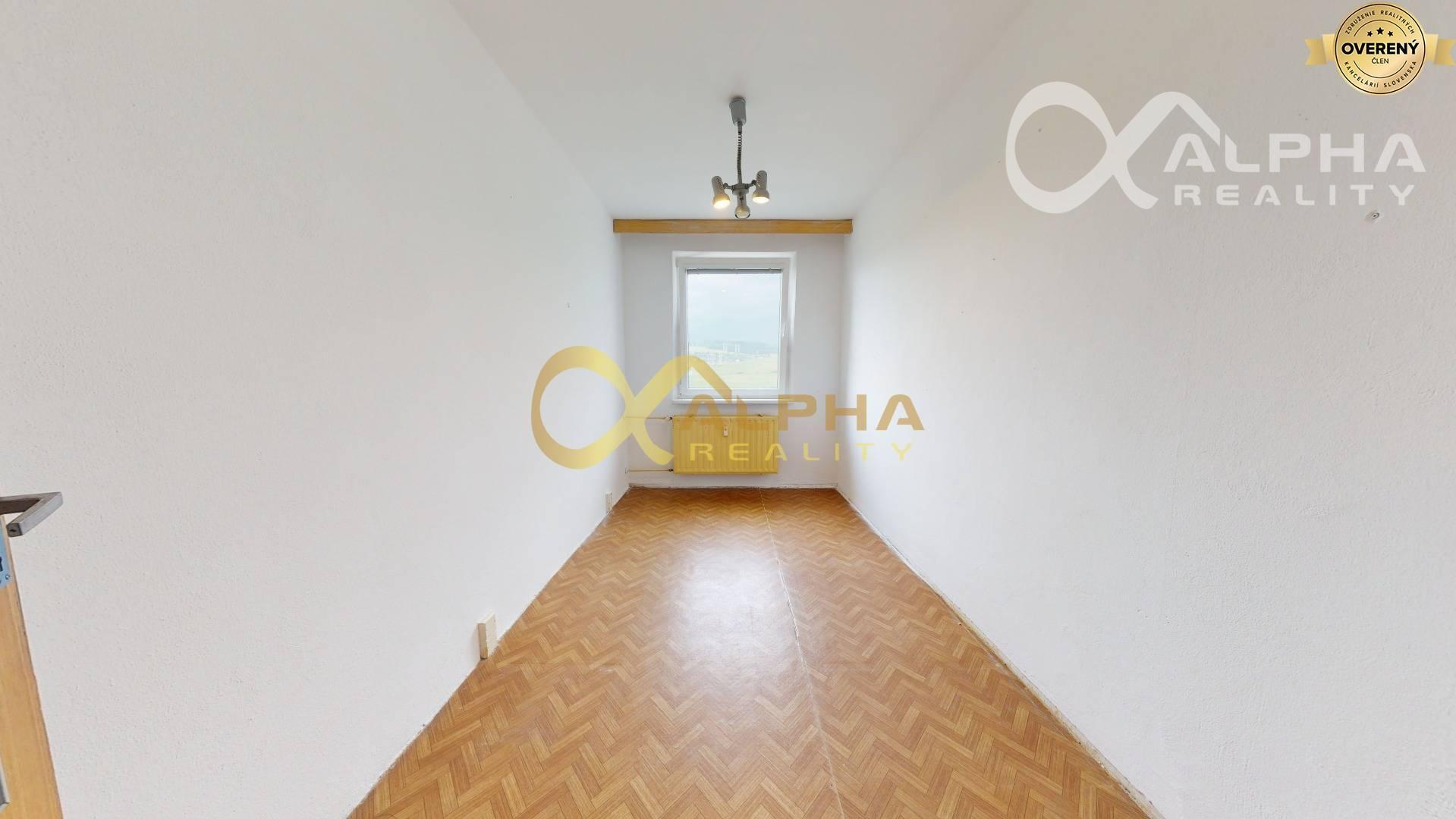 3 izbový byt s loggiou, sídl. Západ, Spišská Nová Ves