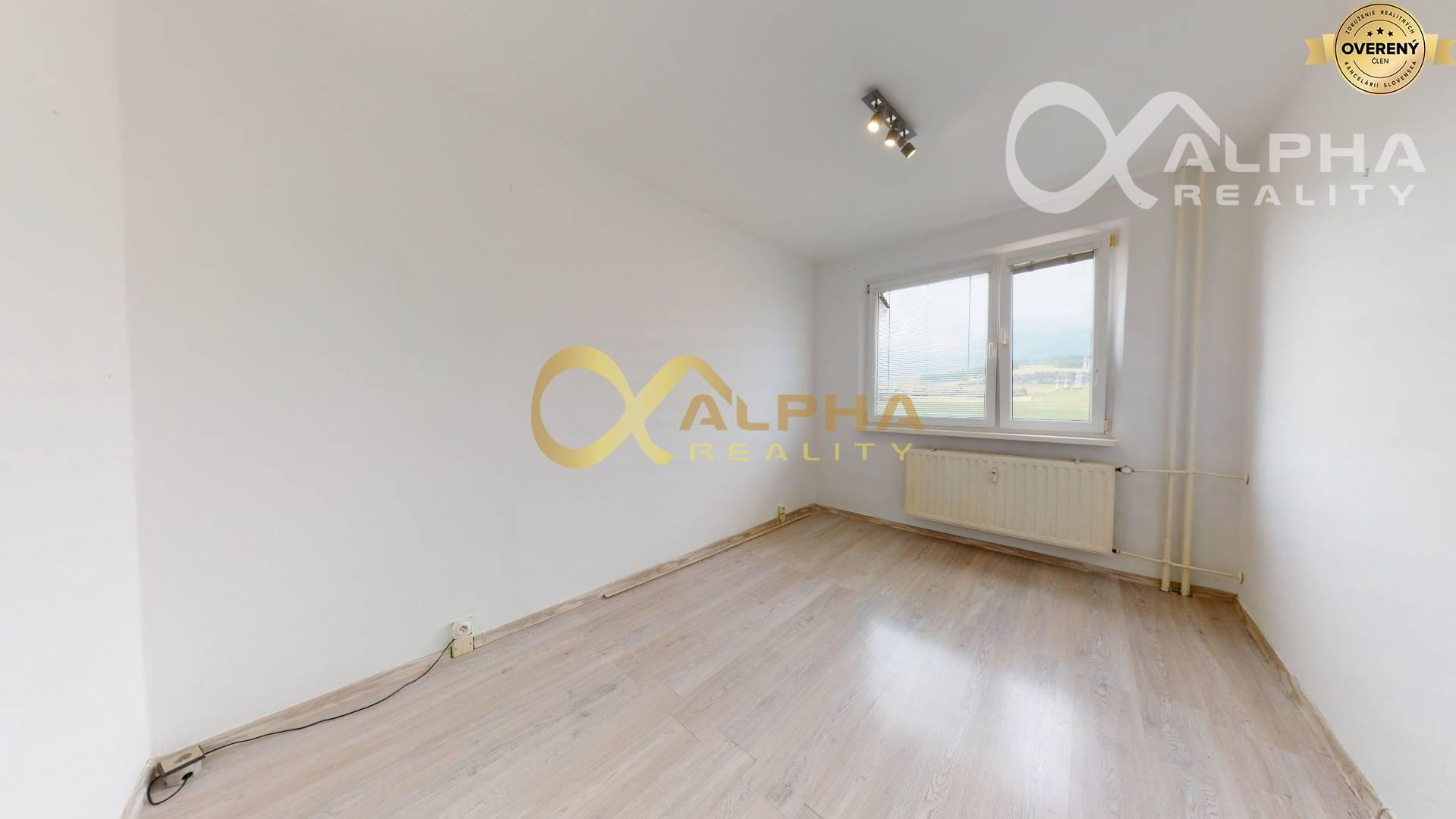 3 izbový byt s loggiou, sídl. Západ, Spišská Nová Ves