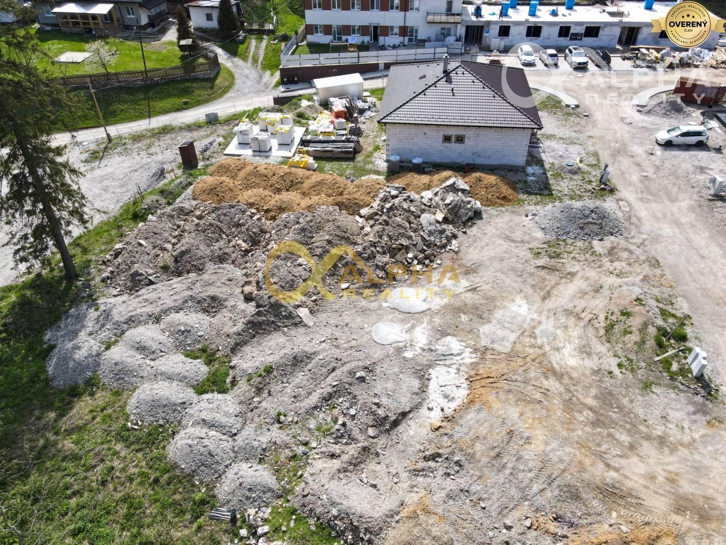 EXKLUZÍVNE Stavebný pozemok, 841m2, Novoveská Huta 