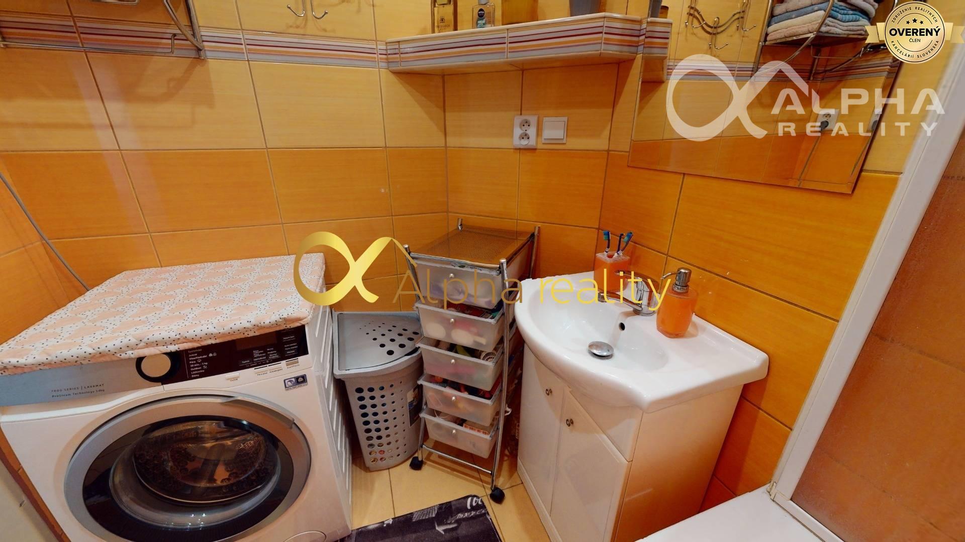 Exkluzívne: Prenájom 3i byt s loggiou, sídl. Mier, Spišská Nová Ves