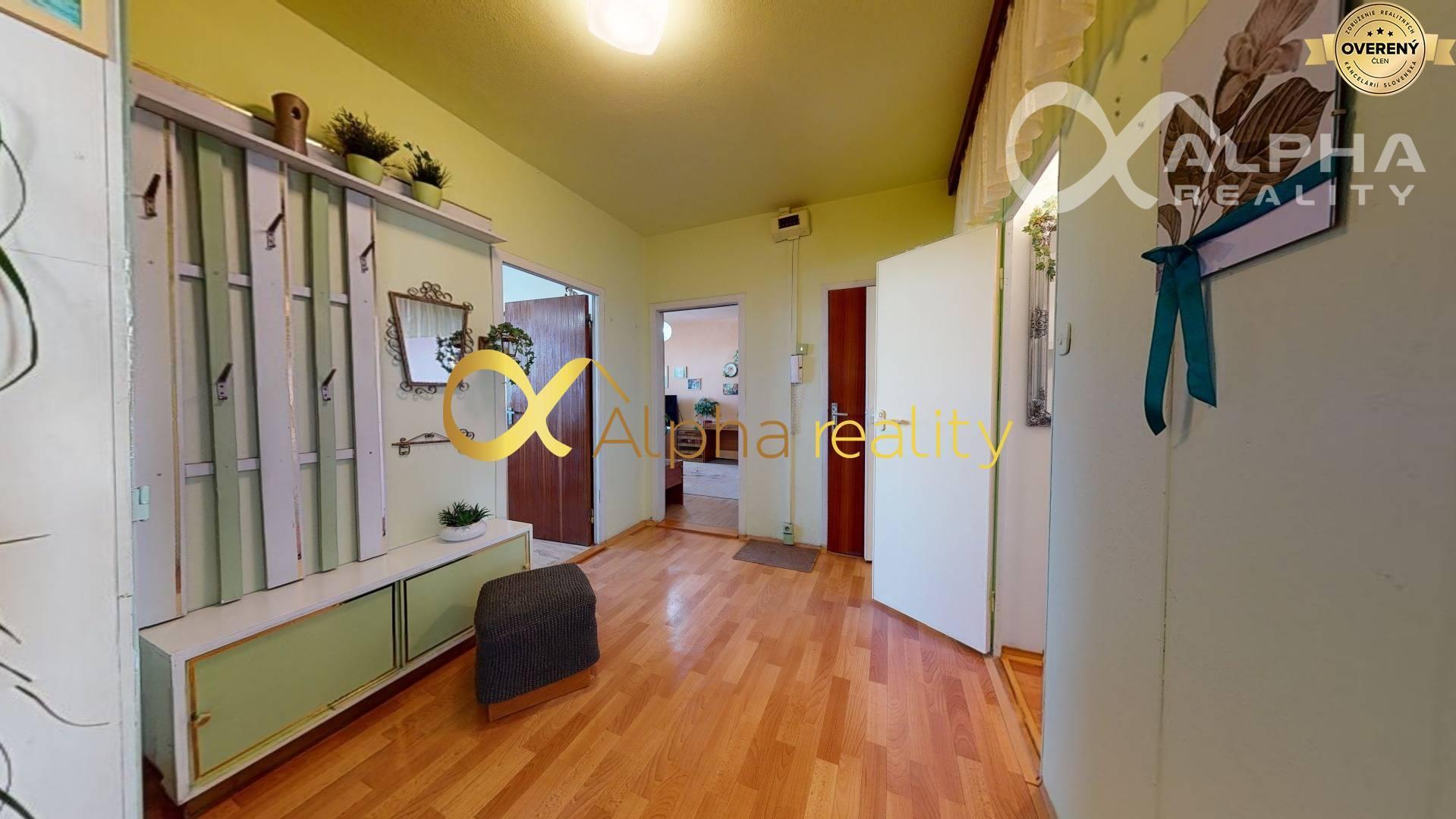 3 izbový byt s loggiou, sídlisko Mier, Spišská Nová Ves