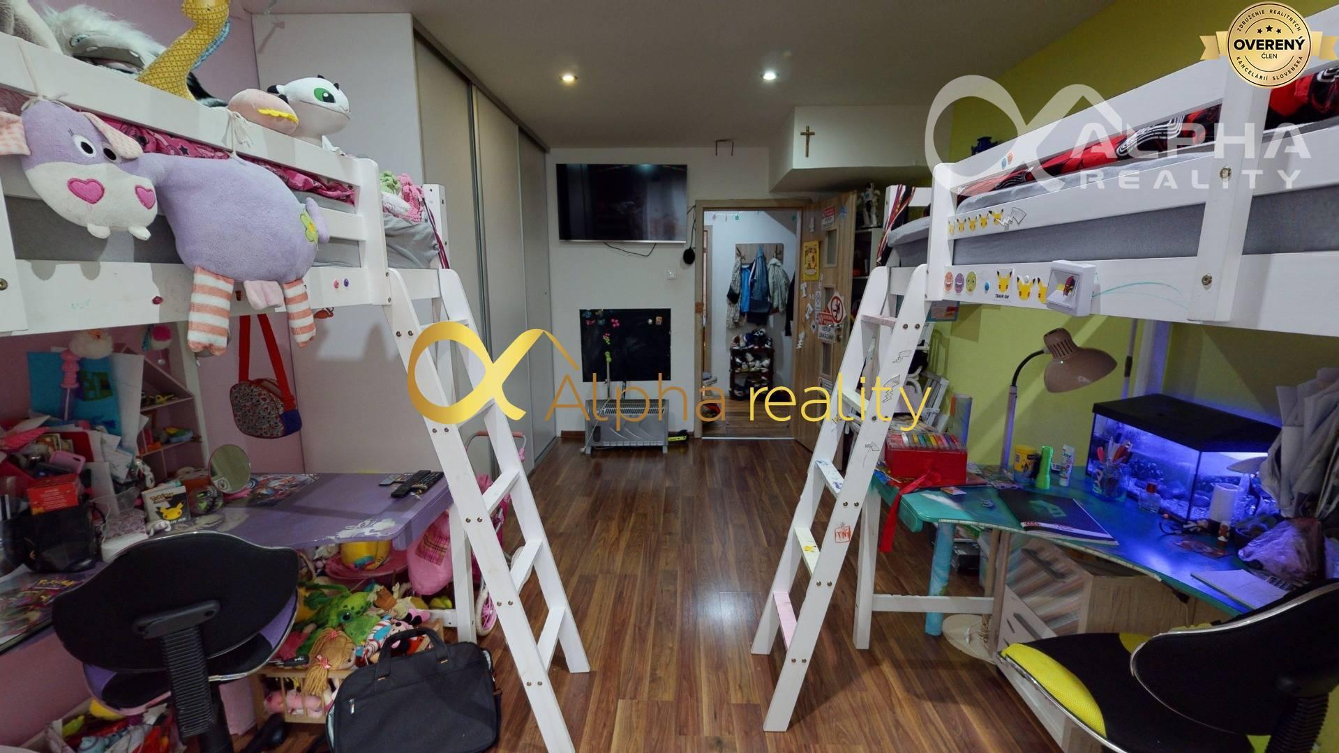 Exkluzívne: 4 izbový byt, sídlisko Tarča, Spišská Nová Ves