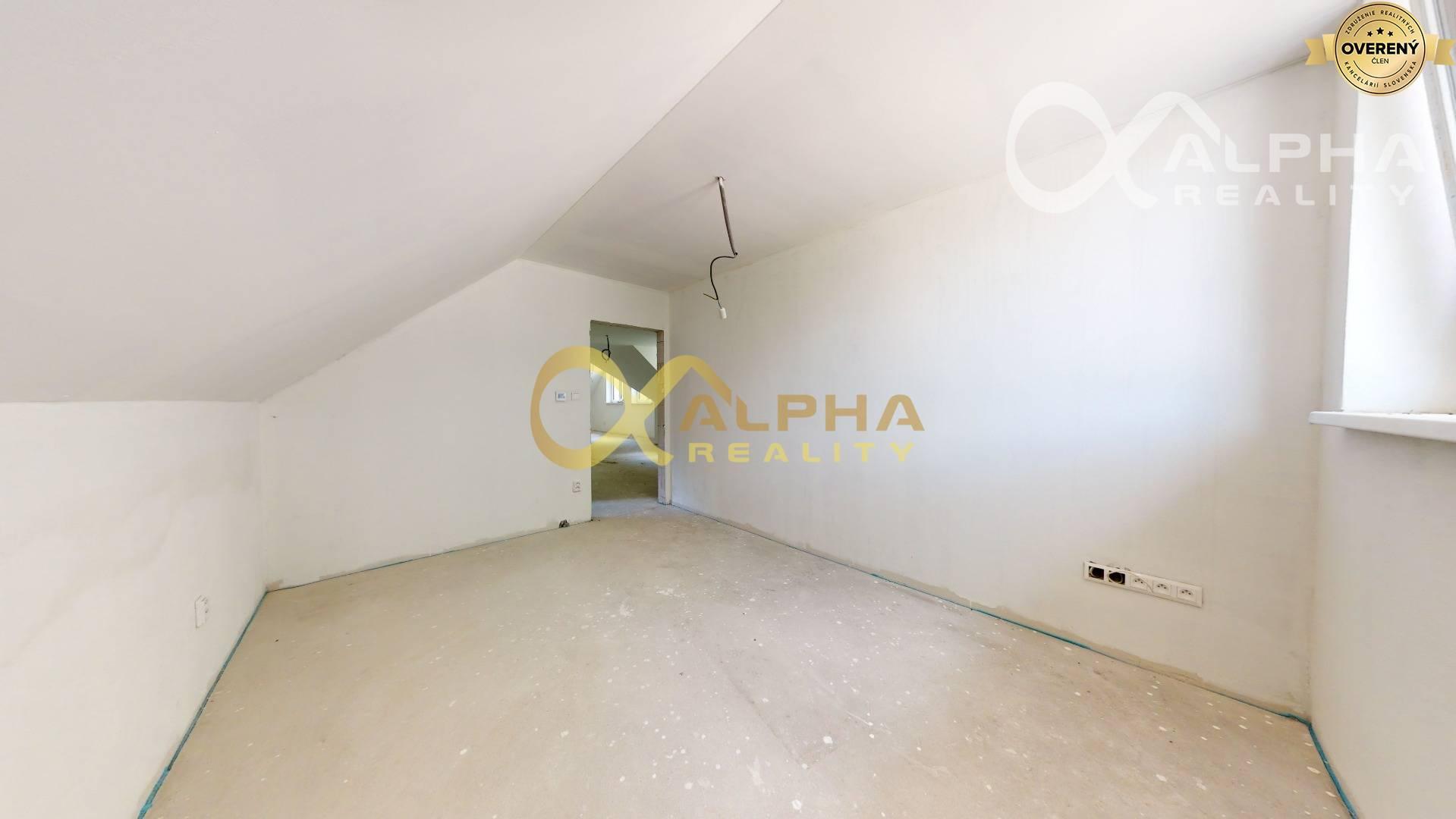 EXKLUZÍVNE: 4 izbový byt, 97,60 m2, Novoveská Huta