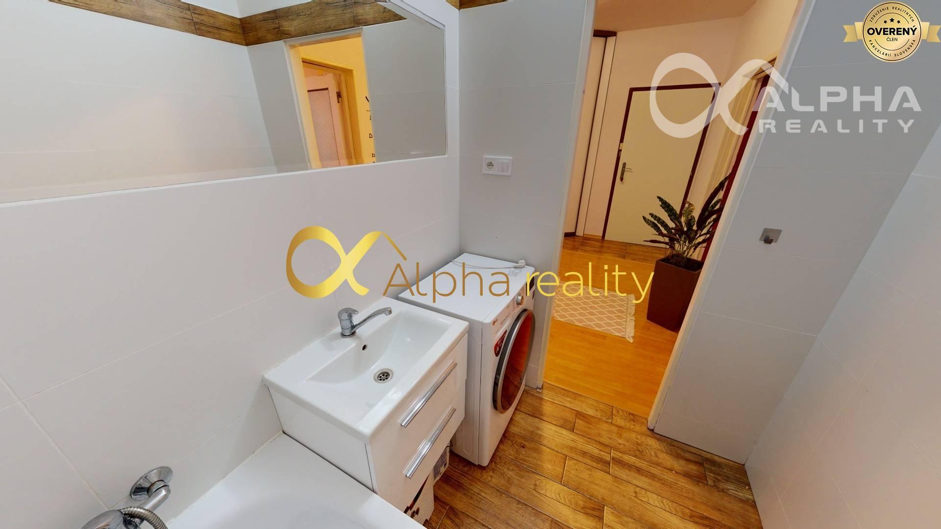 REZERVOVANÉ 3 izbový byt s loggiou, sídl. Západ, Spišská Nová Ves