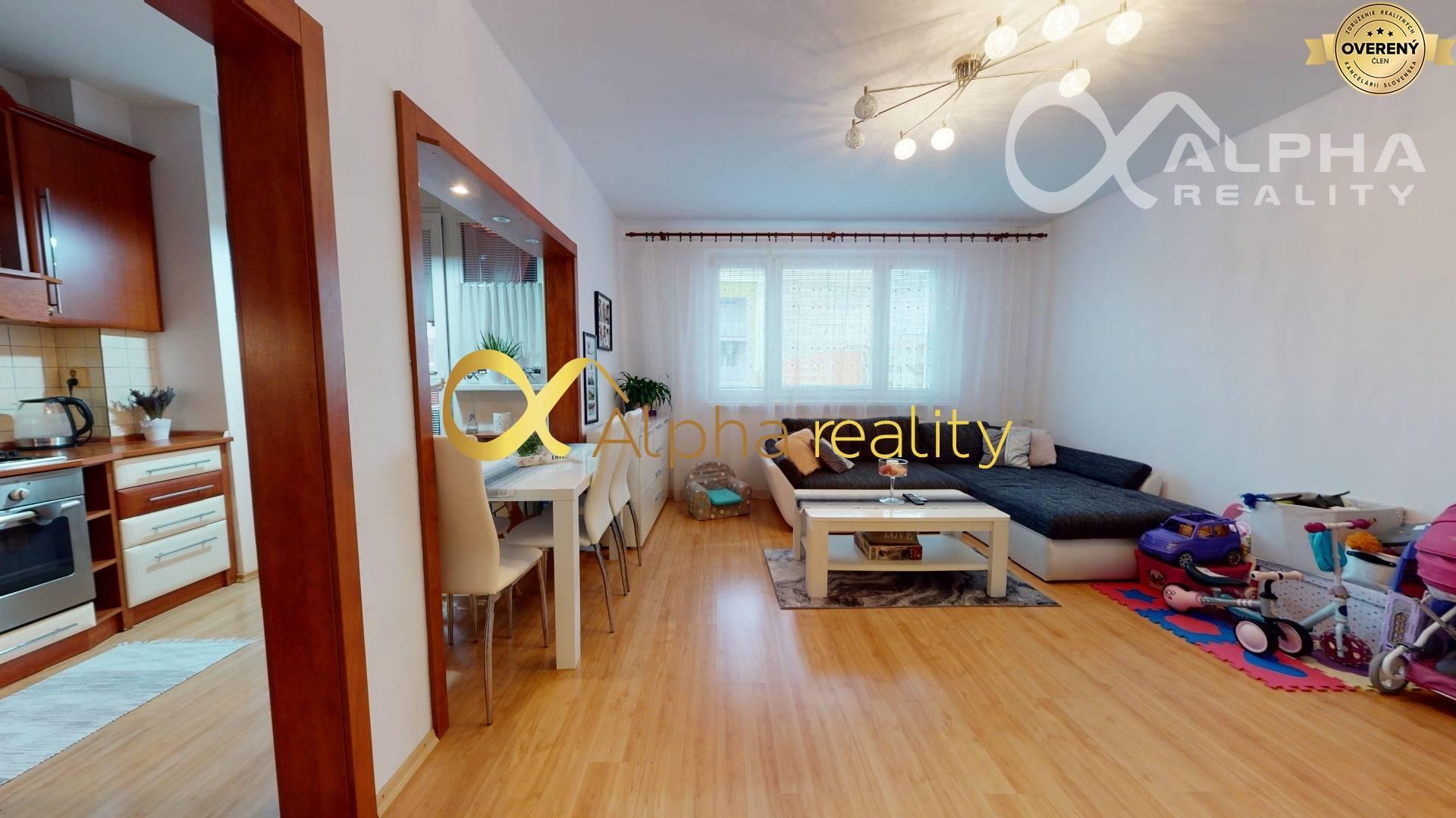 REZERVOVANÉ 3 izbový byt s loggiou, sídl. Západ, Spišská Nová Ves