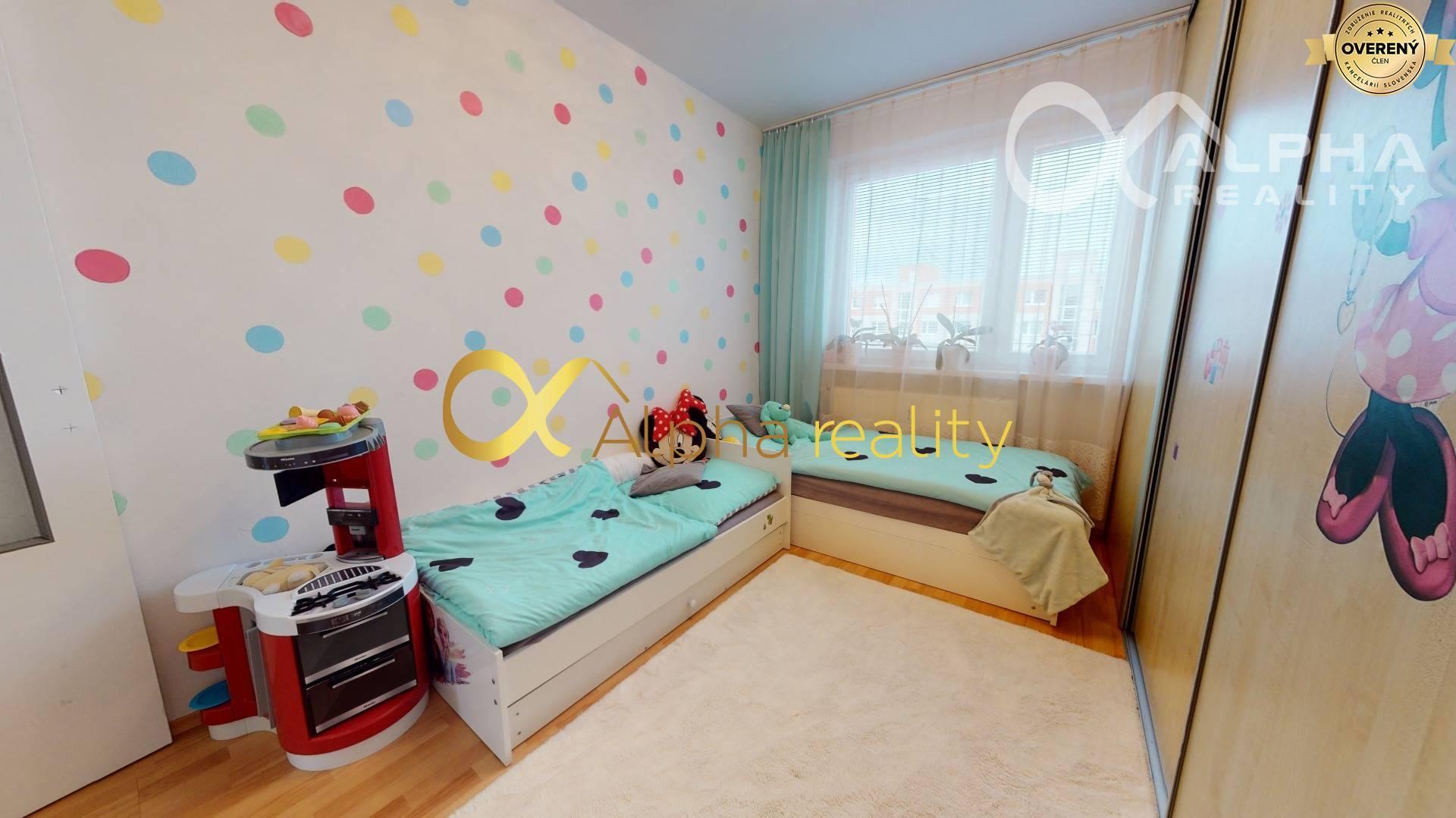 REZERVOVANÉ 3 izbový byt s loggiou, sídl. Západ, Spišská Nová Ves