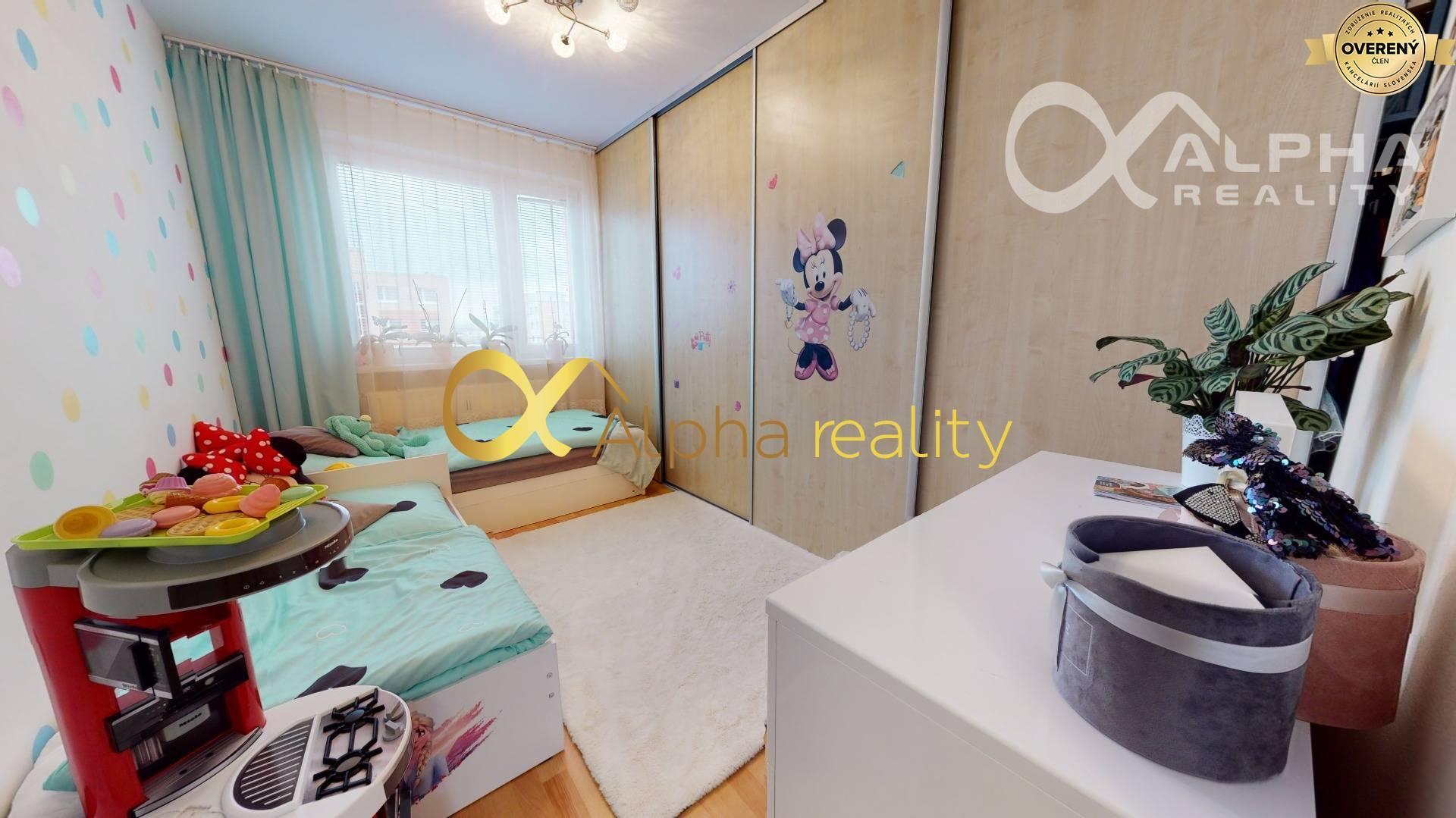 REZERVOVANÉ 3 izbový byt s loggiou, sídl. Západ, Spišská Nová Ves