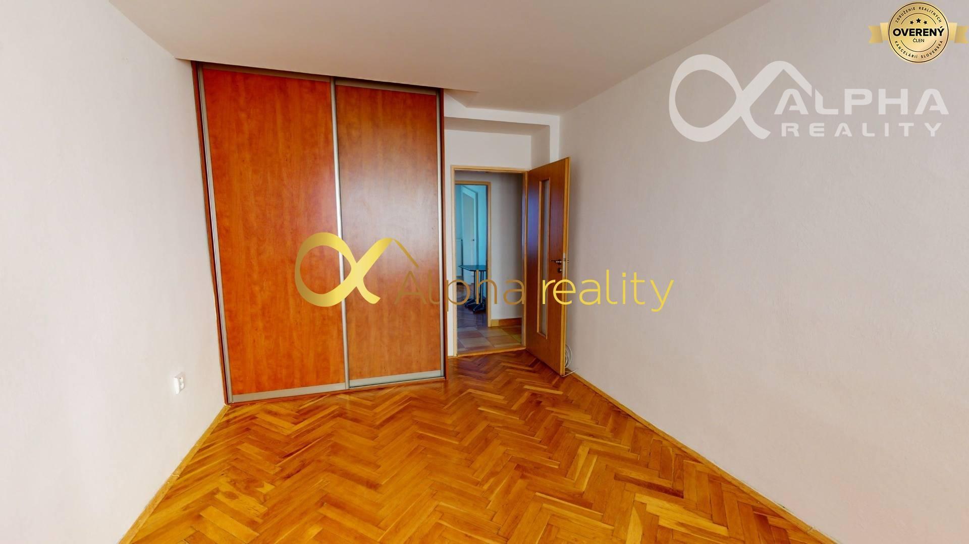 Exkluzívne: Prenájom 3 izbový byt, centrum, Spišská Nová Ves