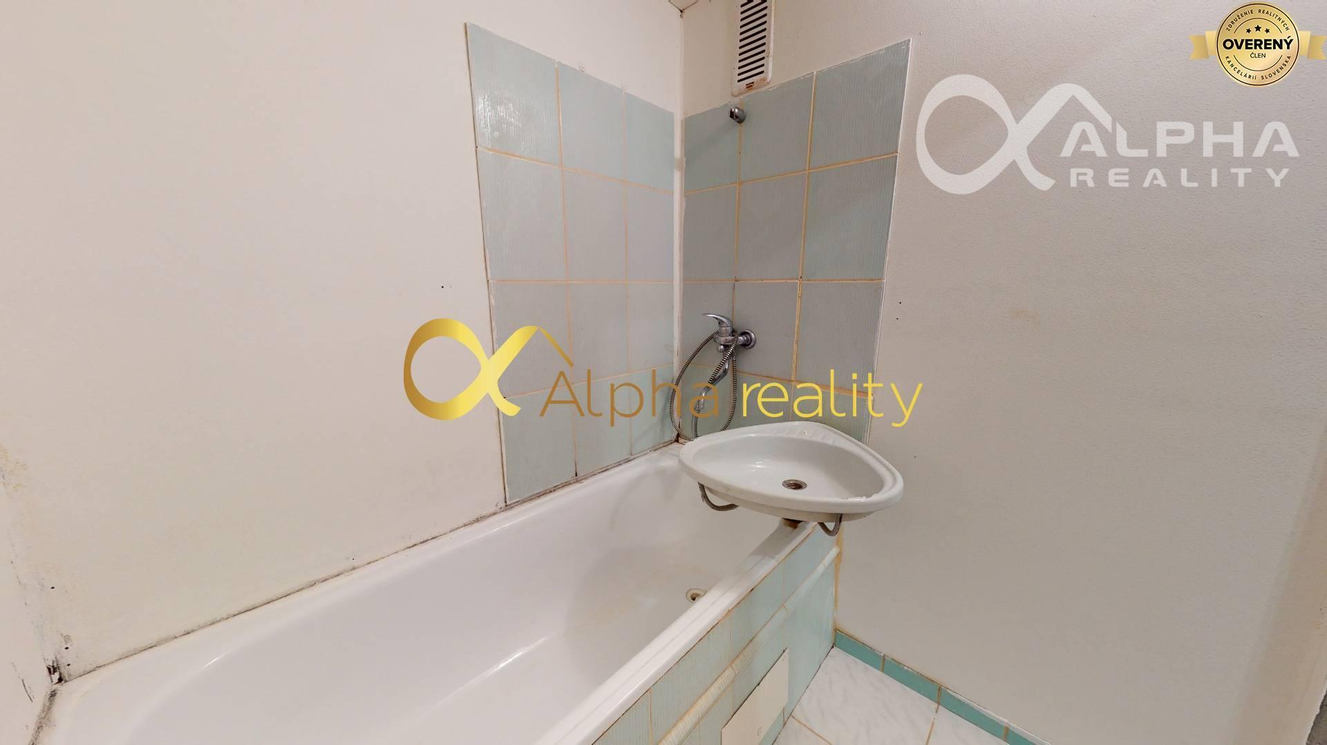 REZERVOVANÉ 1 izbový byt s 2 loggiami, sídl. Mier, Spišská Nová Ves