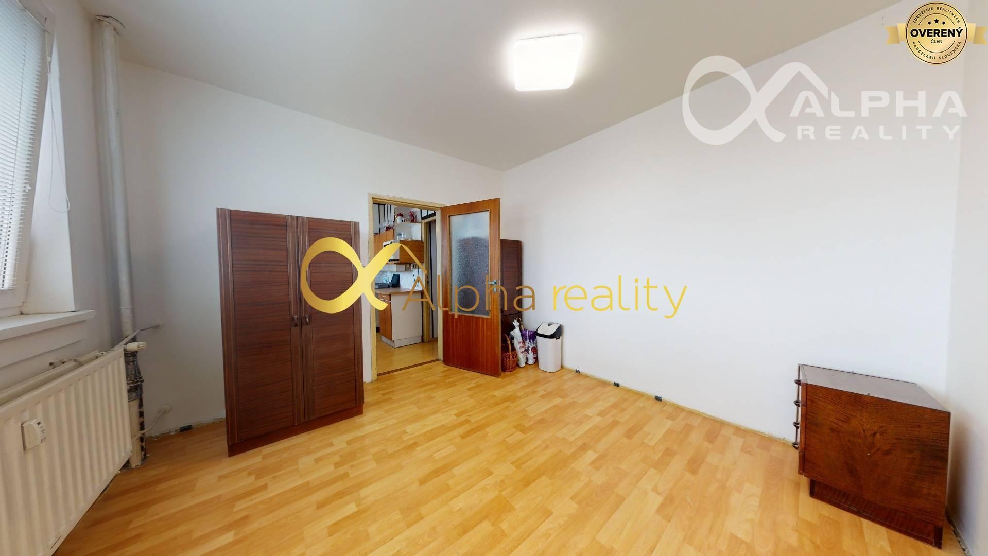 3 izbový byt s loggiou, sídlisko Mier, Spišská Nová Ves