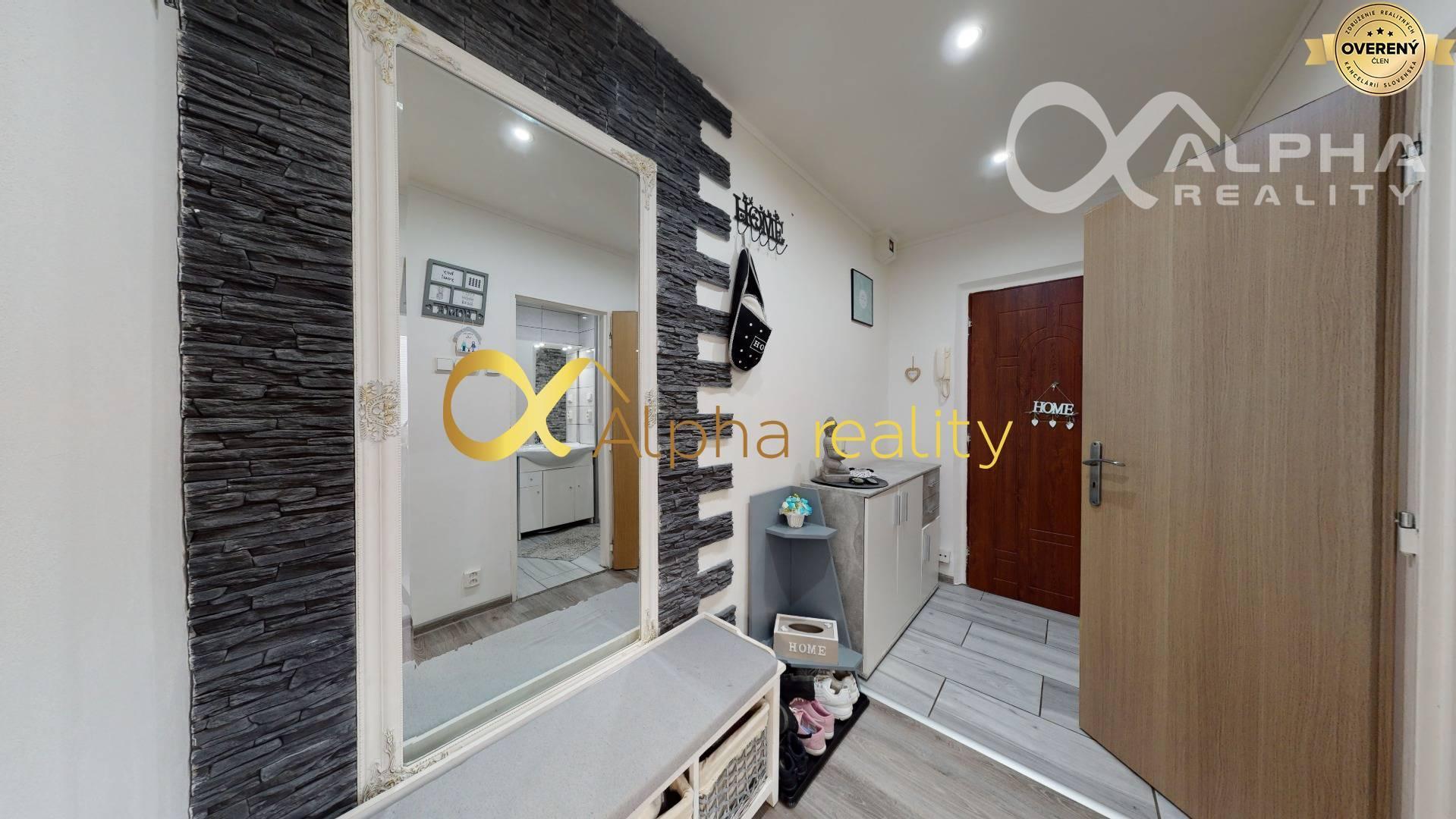 Exkluzívne 2 izbový byt s loggiou, sídlisko Tarča, Spišská Nová Ves