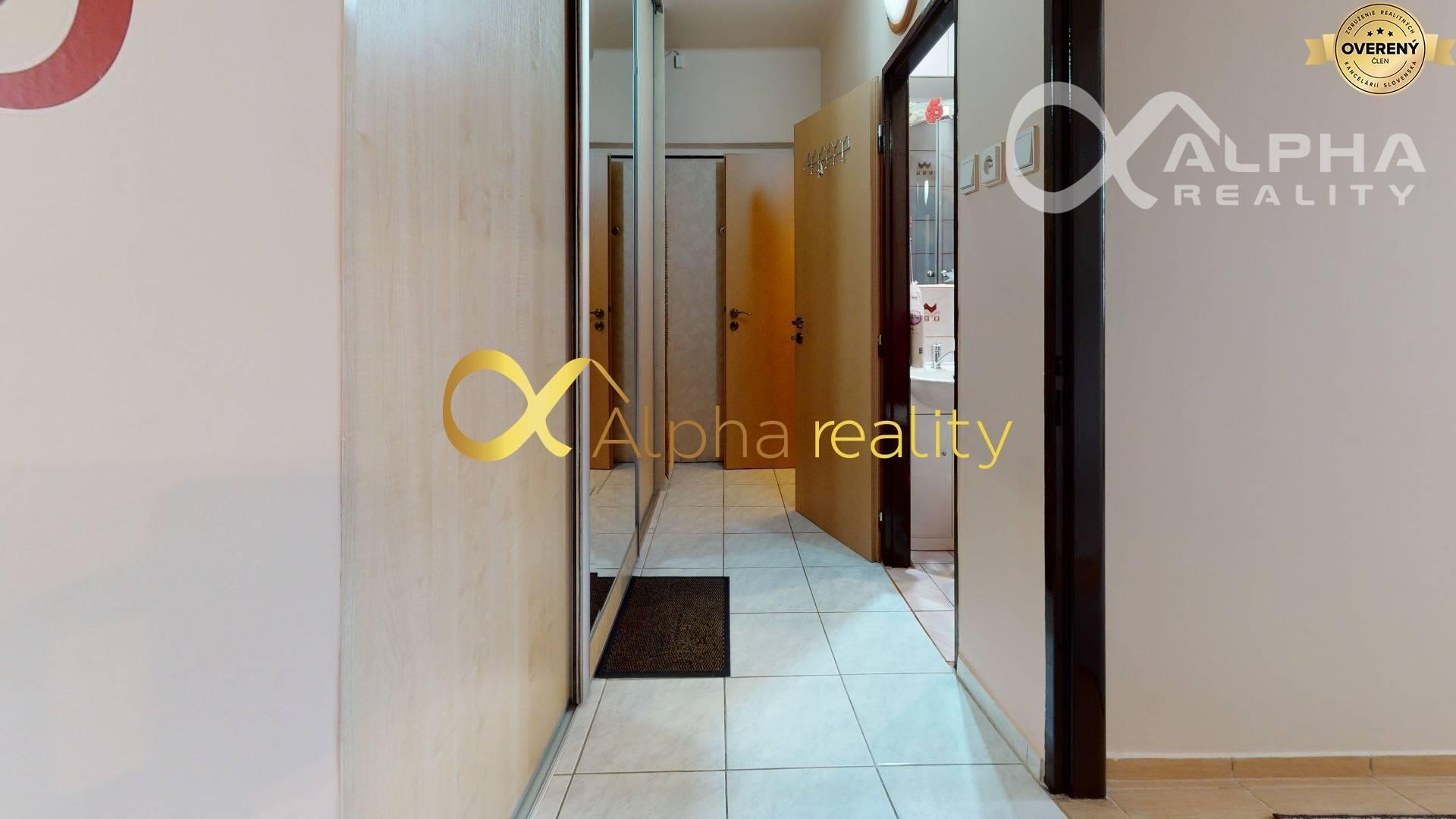 Exkluzívne 2 izbový byt s loggiou, sídlisko Tarča, Spišská Nová Ves