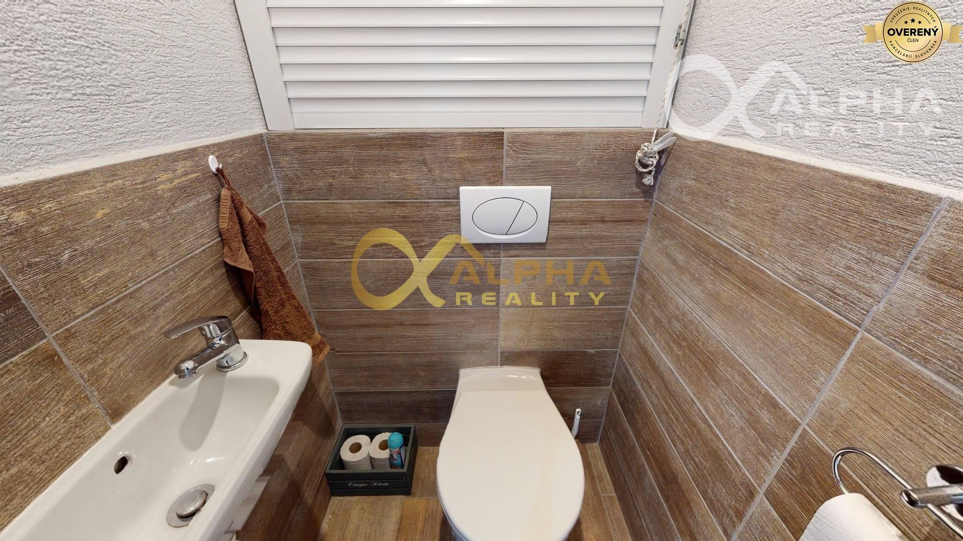 Exkluzívne: Prenájom 3 izbový byt, sídlisko Mier, Spišská Nová Ves