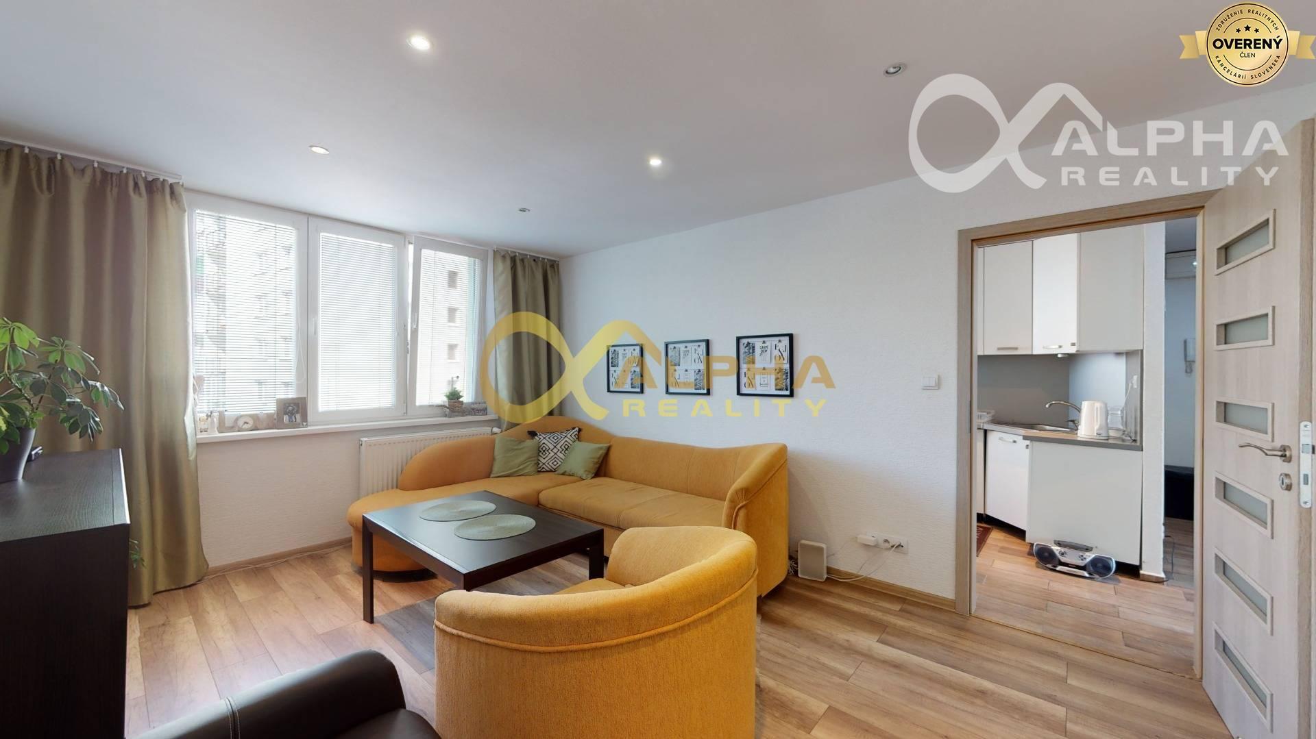 Exkluzívne: Prenájom 3 izbový byt, sídlisko Mier, Spišská Nová Ves