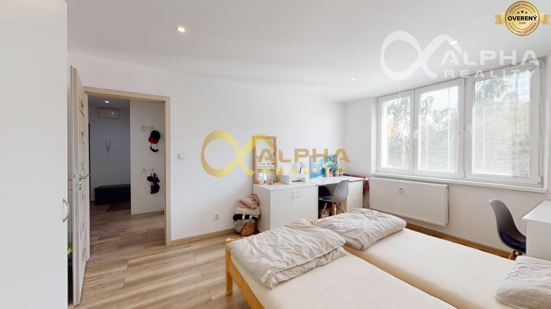 Exkluzívne: Prenájom 3 izbový byt, sídlisko Mier, Spišská Nová Ves