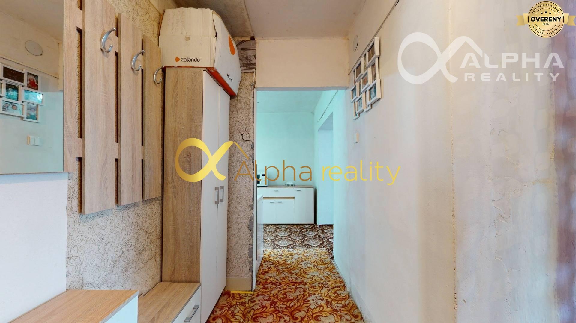 Rezervované: Exkluzívne 2 izbový byt s balkónom, Krompachy, okres SNV