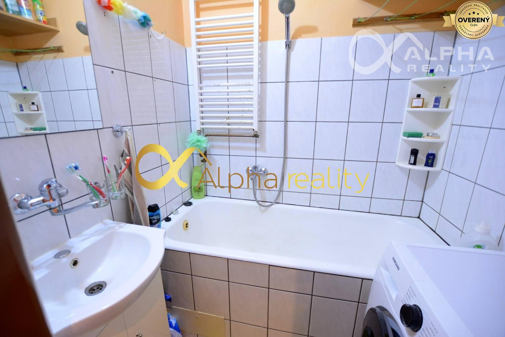 Rezervované: 2 izbový byt - dispozične upravený, Kežmarok-Juh