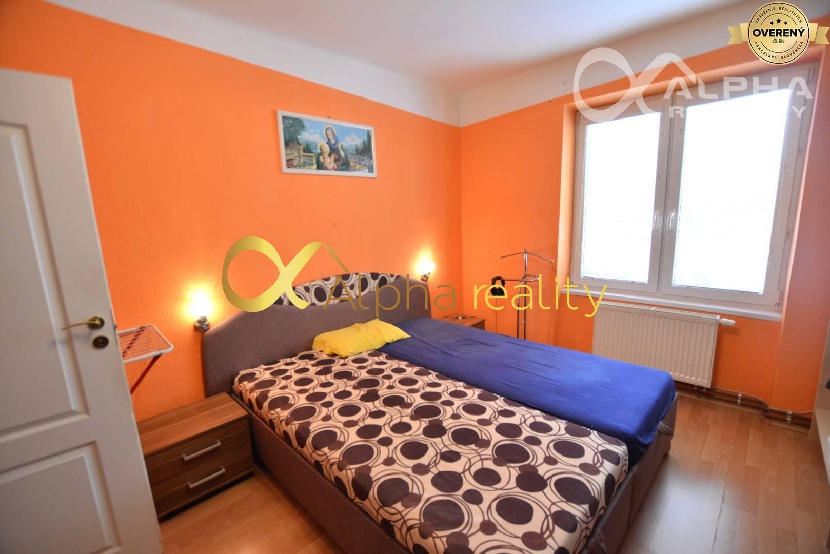 Rezervované: 2 izbový byt - dispozične upravený, Kežmarok-Juh