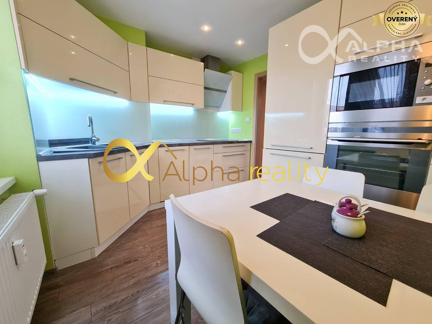 Rezervované 3 izbový byt, centrum, Spišská Nová Ves