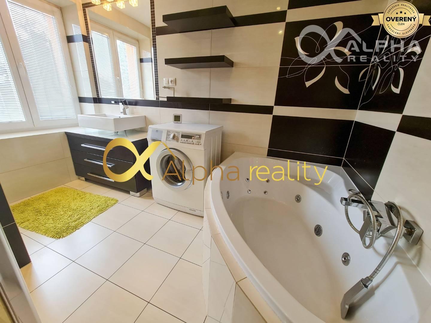 Rezervované 3 izbový byt, centrum, Spišská Nová Ves