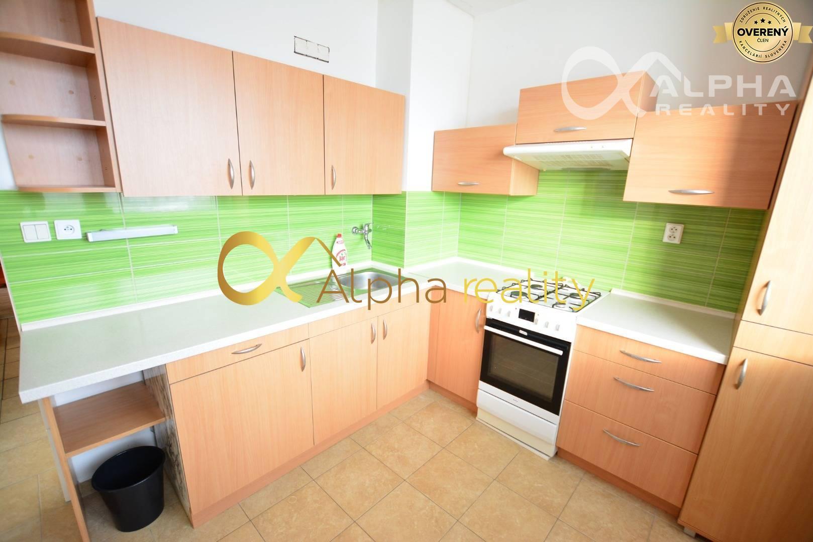 Prenájom 3 izbový byt s loggiou, sídlisko Mier, Spišská Nová Ves