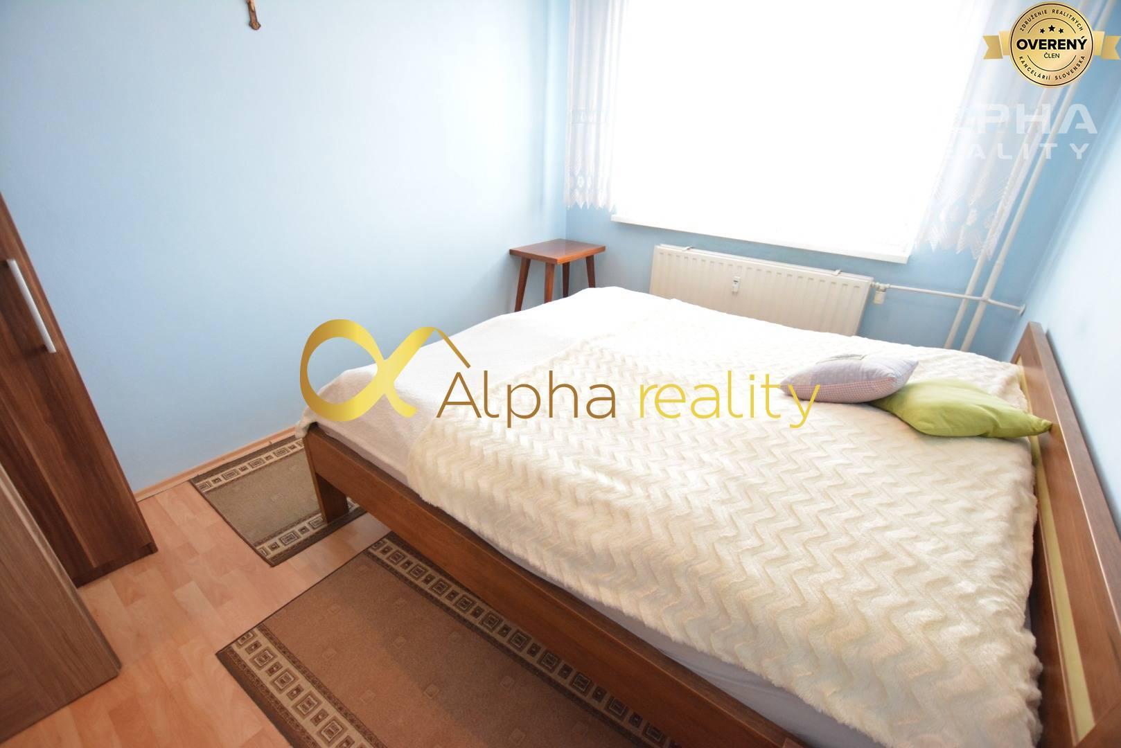 REZERVOVANÉ, 3i byt s loggiou, sídlisko Východ, Spišská Nová Ves