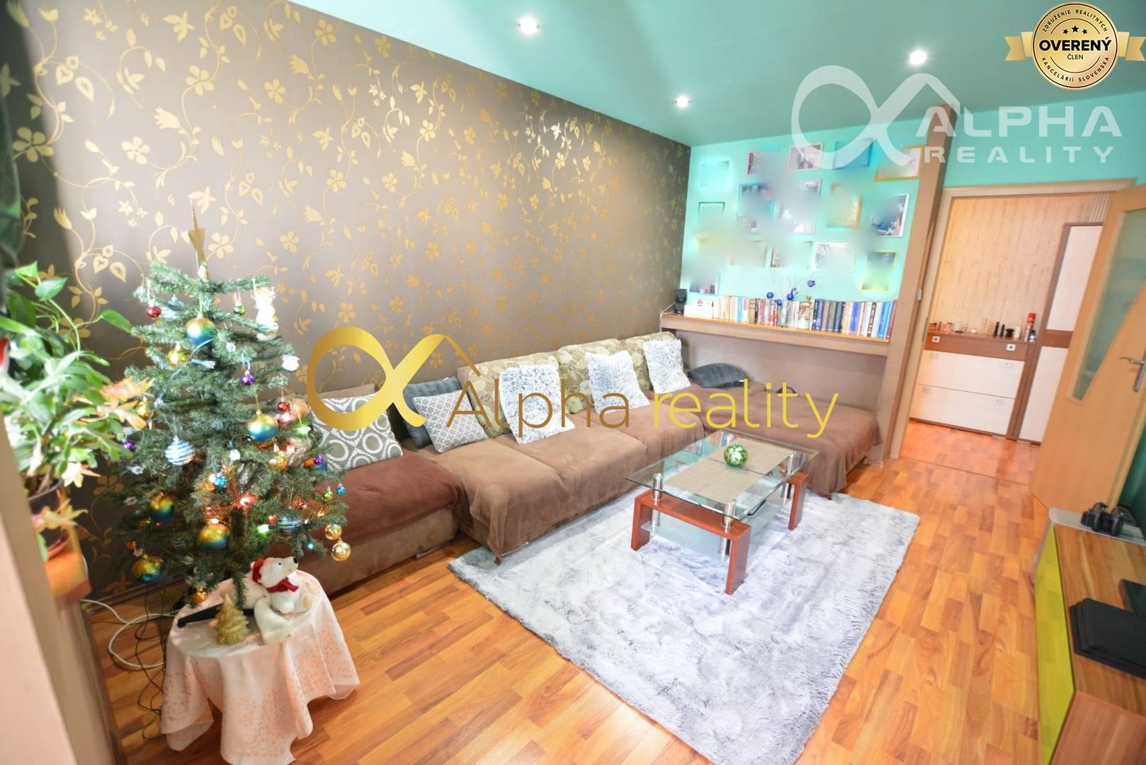 EXKLUZÍVNE 3 izbový byt s loggiou, sídlisko Západ, Spišská Nová Ves