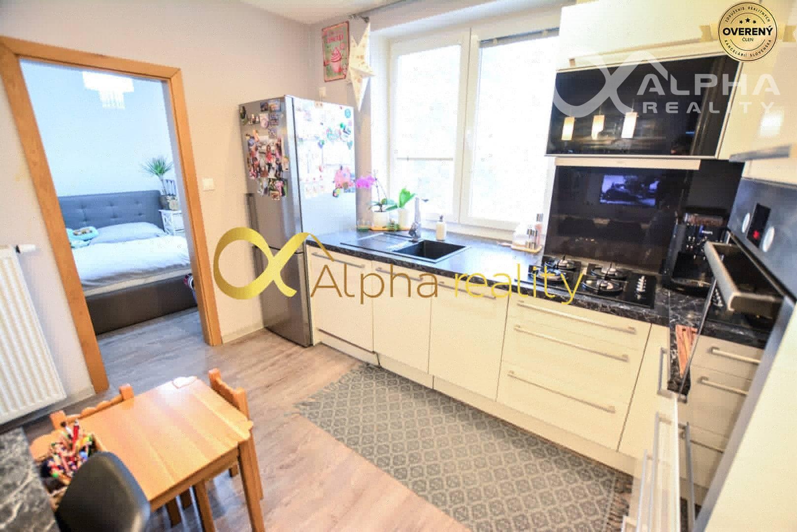 Rezervované - Exkluzívne 2i byt upravený na 3i, centrum, Sp. Nová Ves